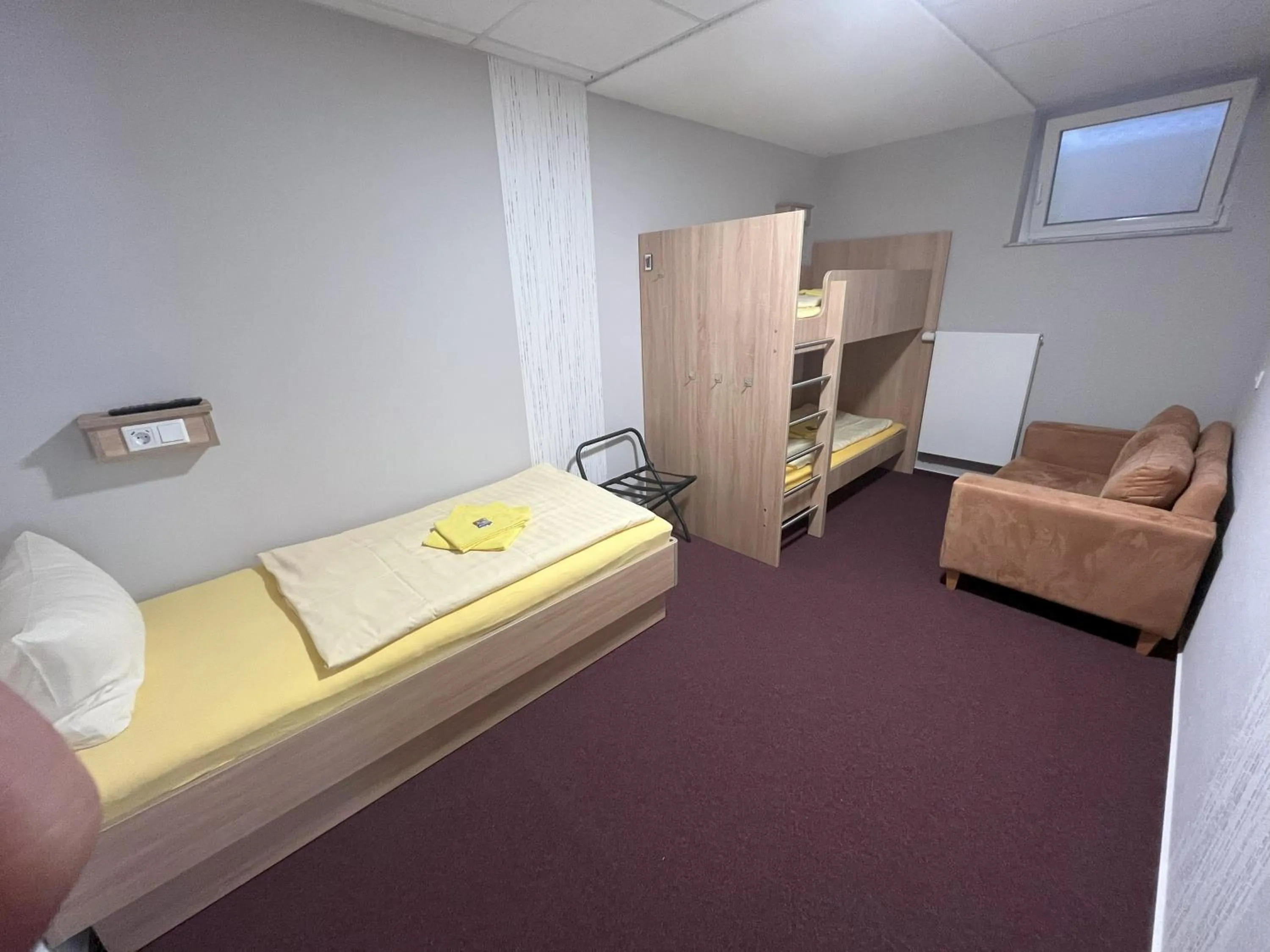 Bed in Hotel am Steinertsee - Kassel-Ost