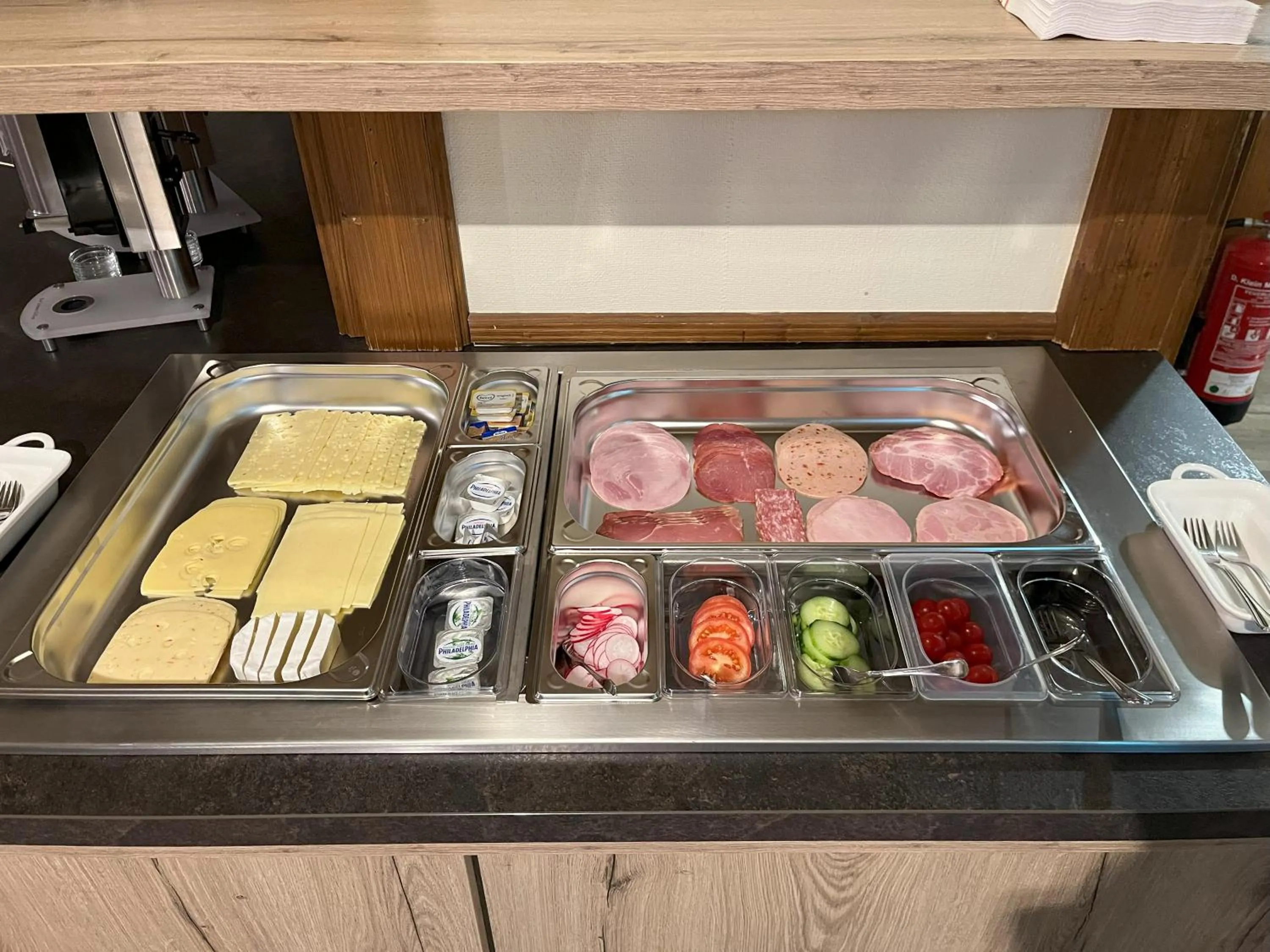 Breakfast in Hotel am Steinertsee - Kassel-Ost