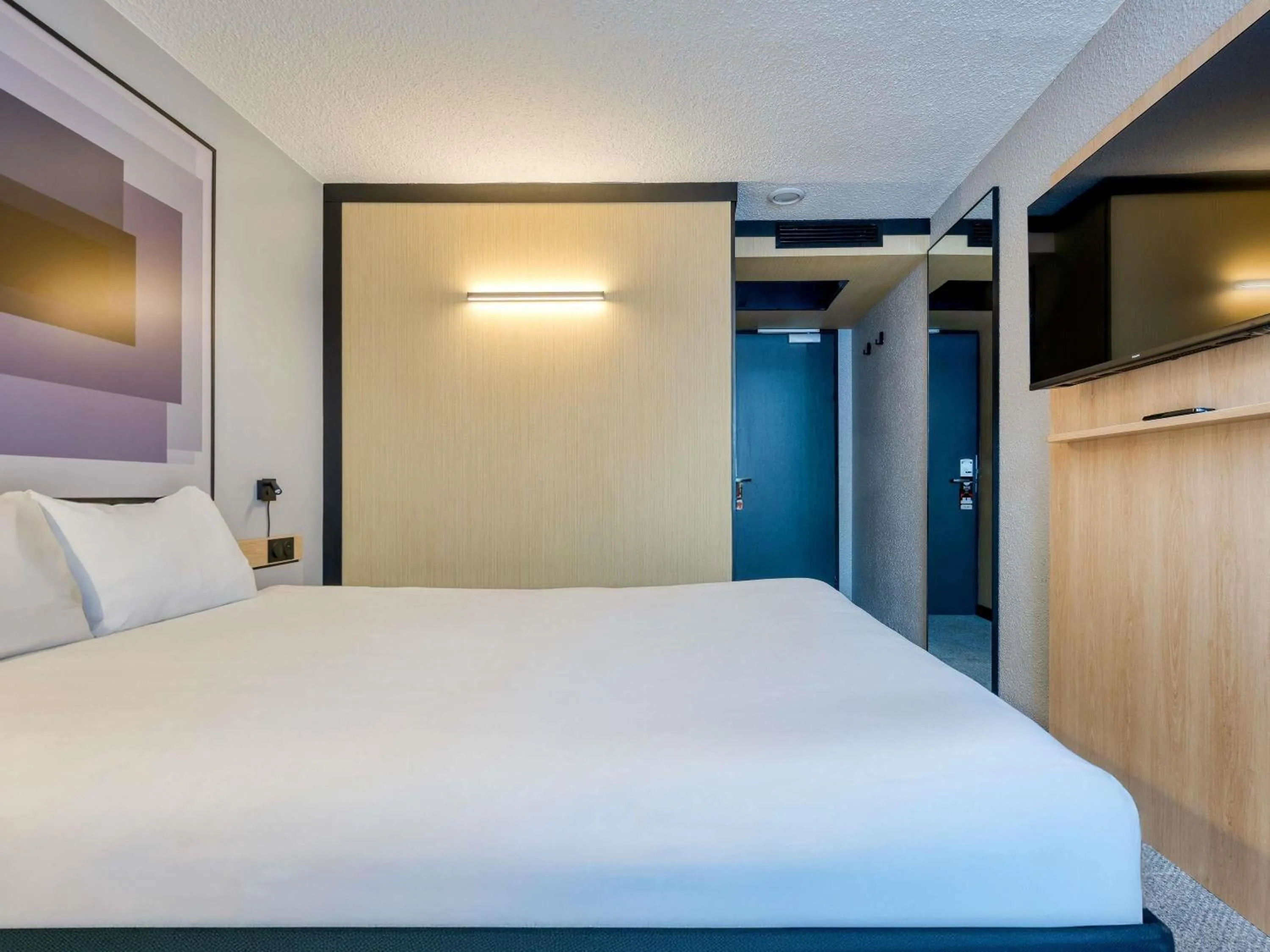 Bedroom, Bed in Ibis Orly Chevilly Tram 7