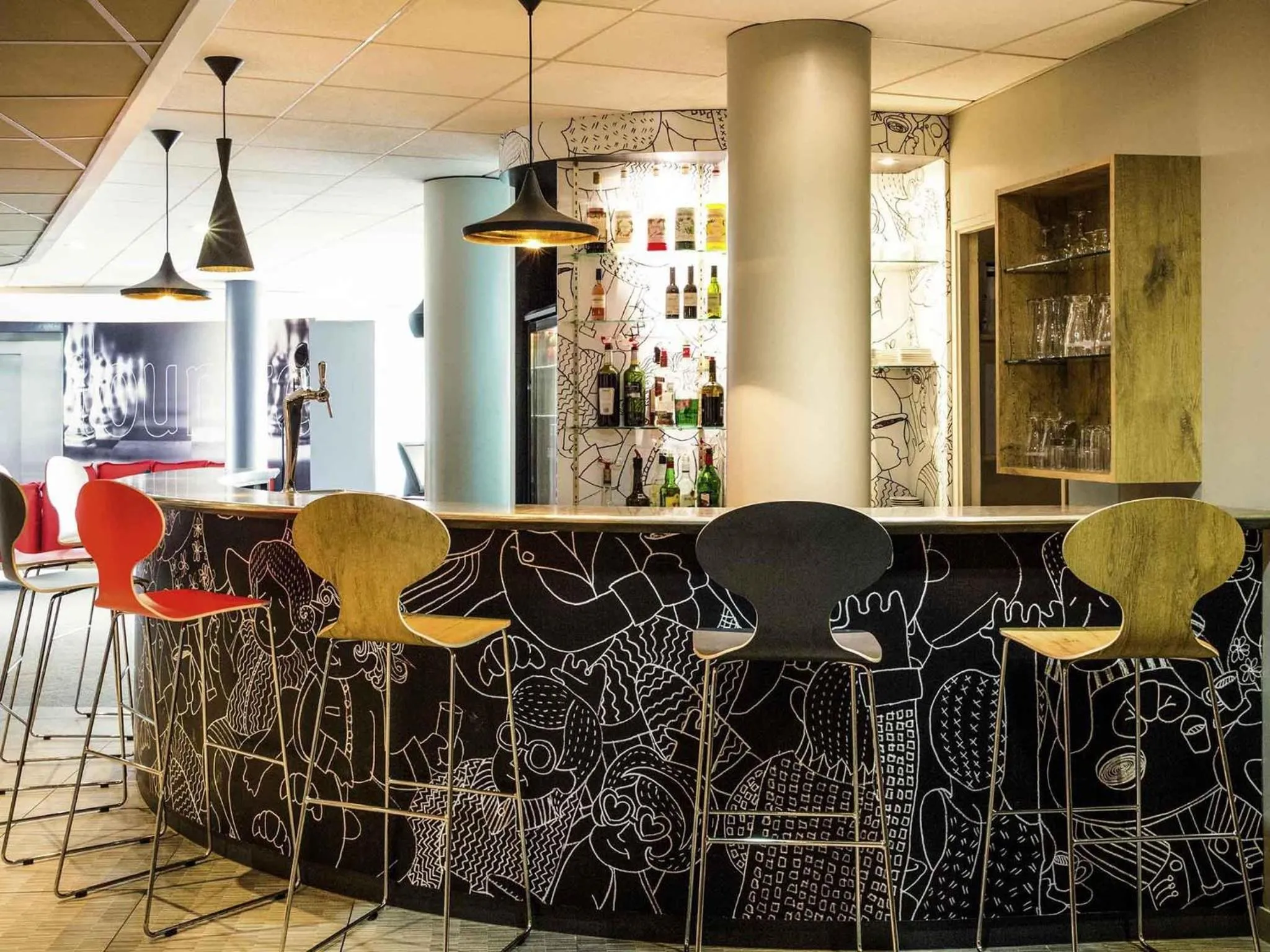 Lounge or bar in Ibis Orly Chevilly Tram 7