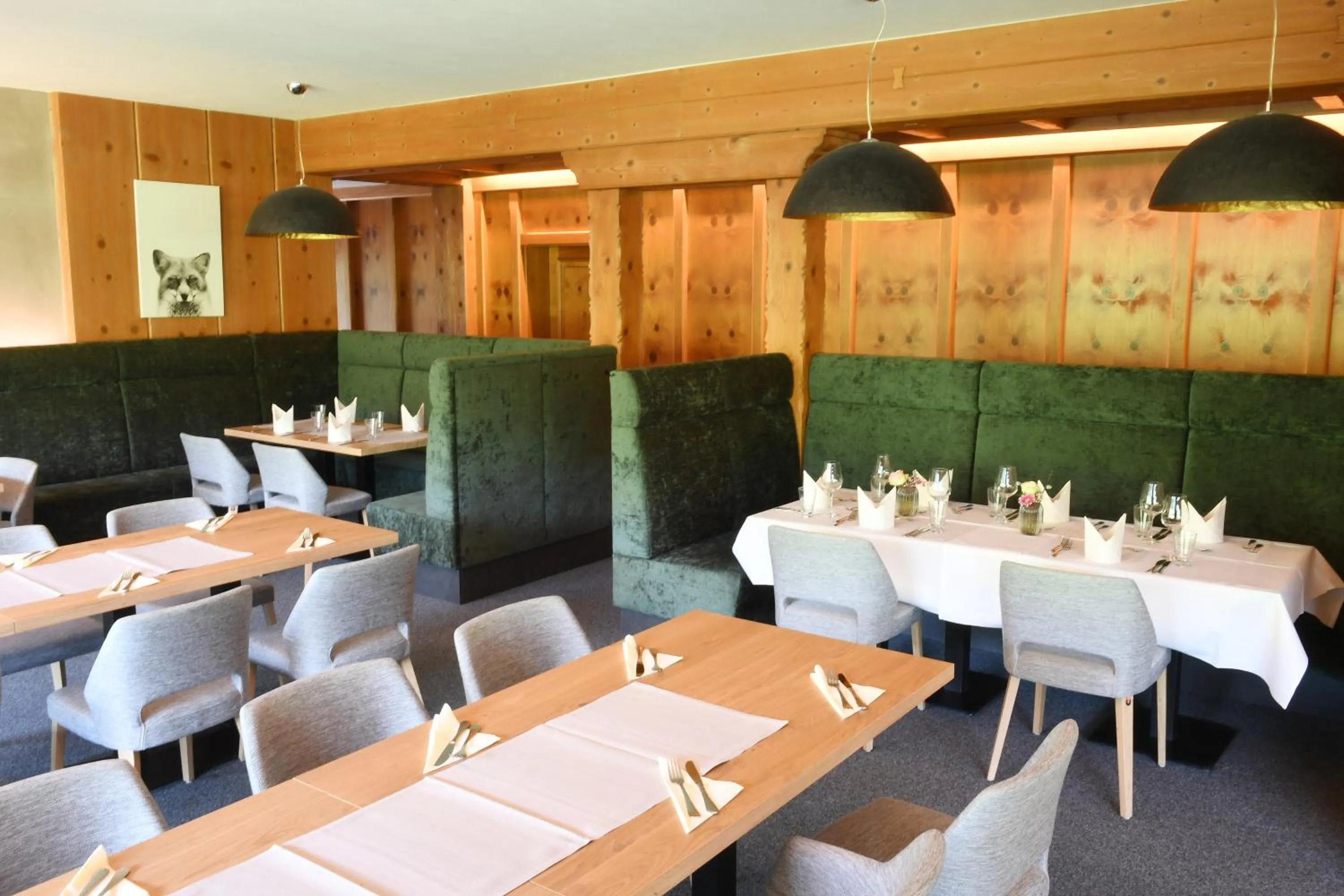 Restaurant/places to eat in Hotel Fuxxbau