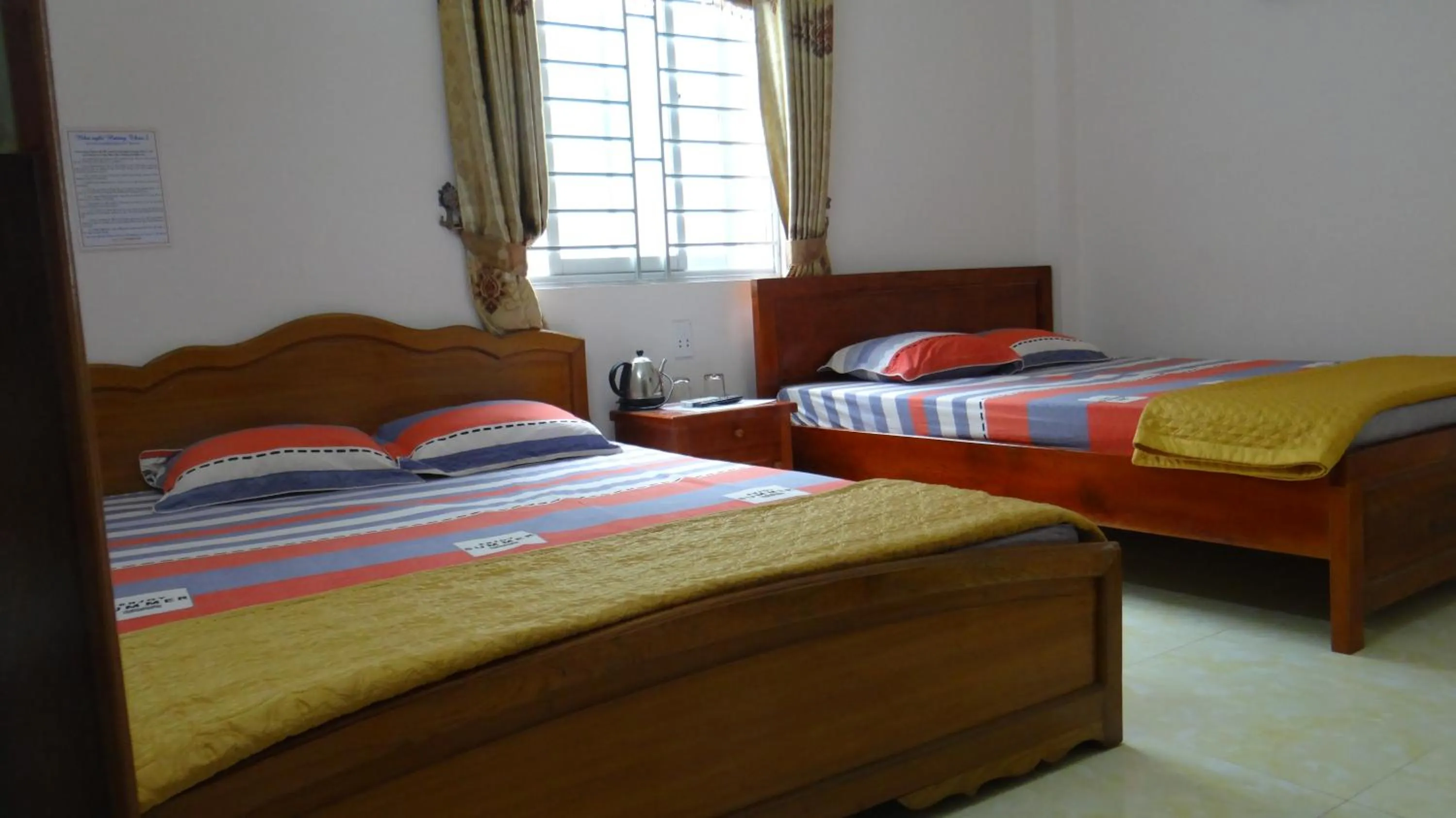 bunk bed in Huong Thao 2 Hotel