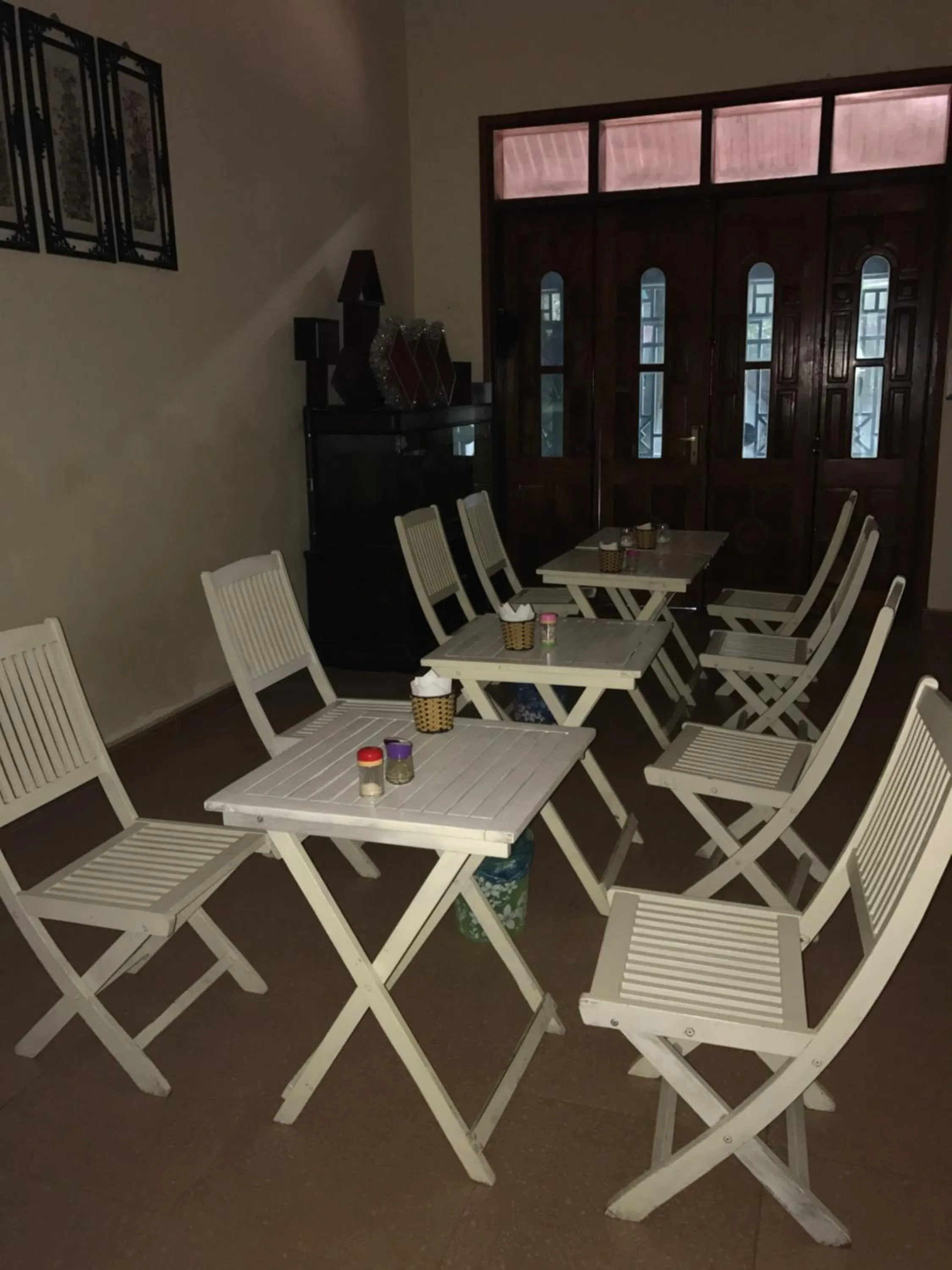 Restaurant/places to eat in Huong Thao 2 Hotel