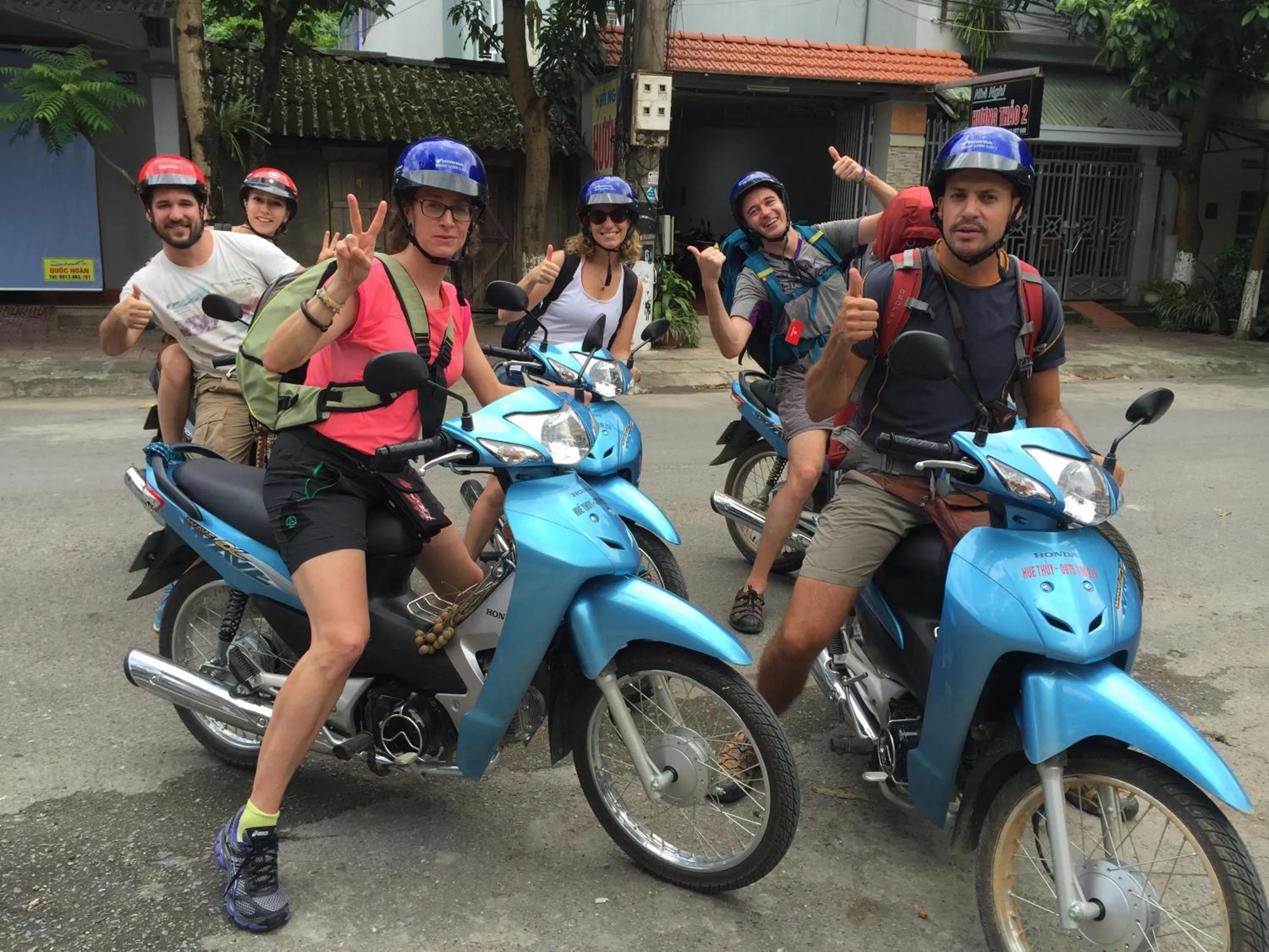 group of guests in Huong Thao 2 Hotel
