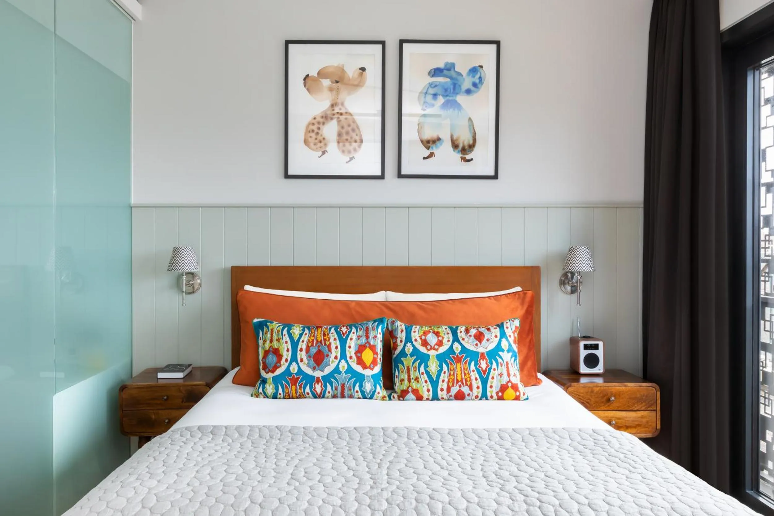 Bedroom, Bed in Town Hall Hotel - Shoreditch