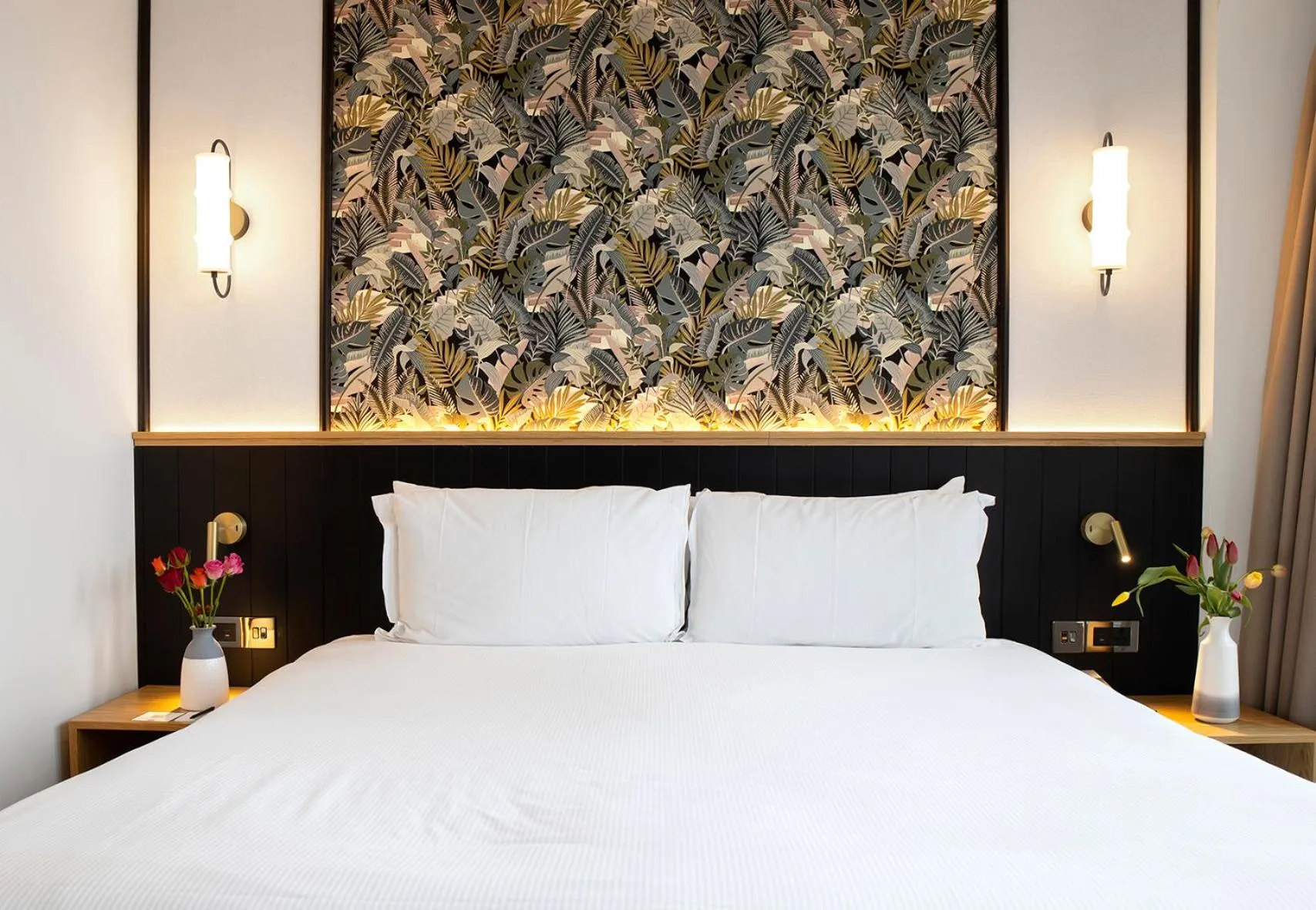 Bedroom, Bed in H10 London Waterloo