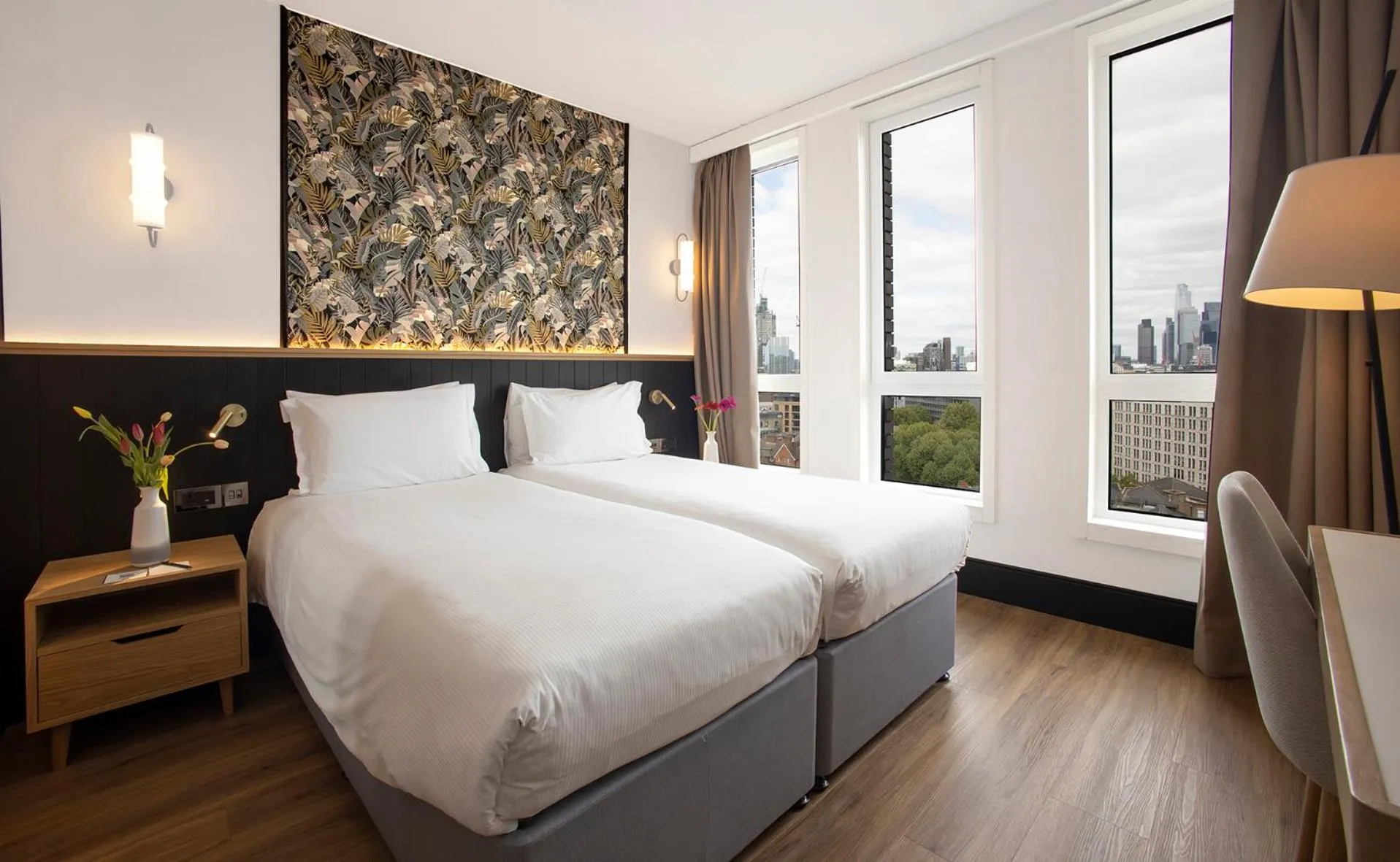 Bedroom, Bed in H10 London Waterloo