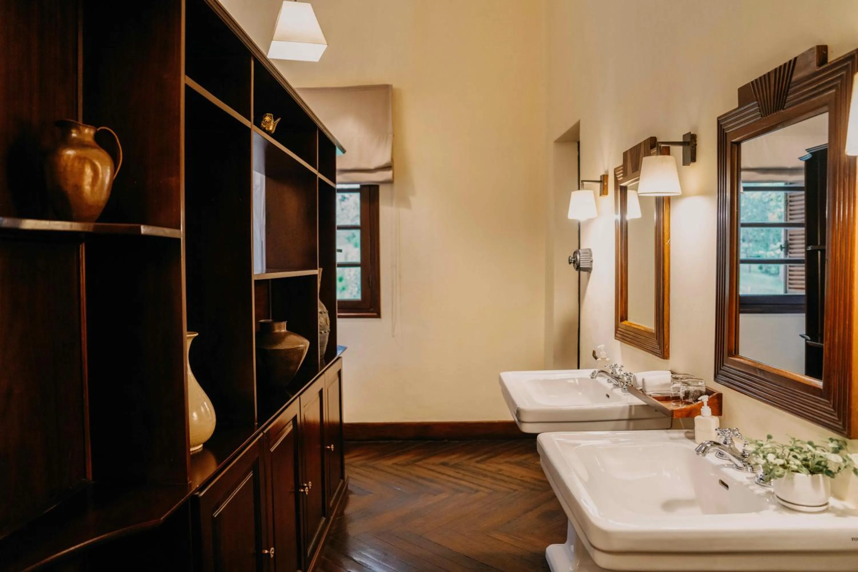 Bathroom in Ana Mandara Villas Dalat Resort & Spa