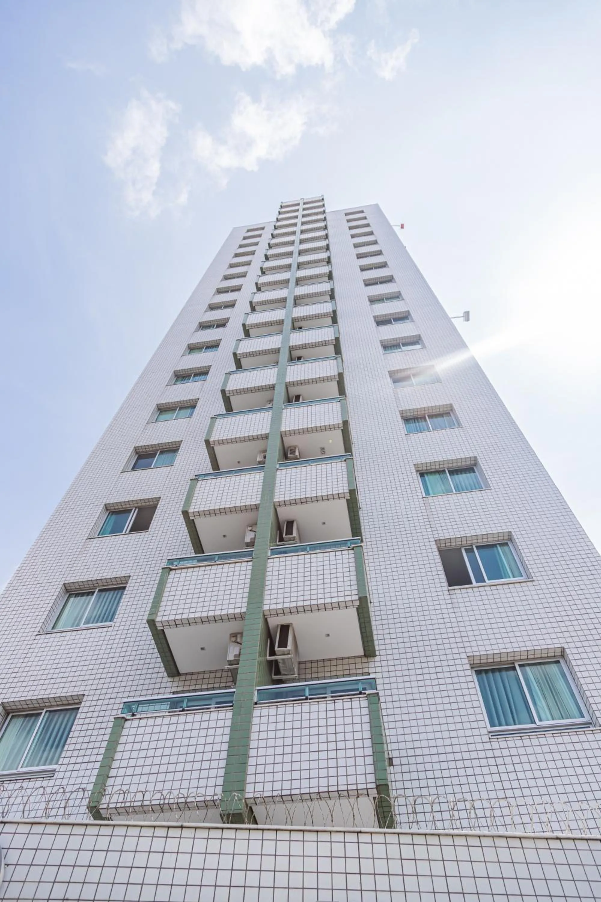 Property building in Hotel Eldorado Flat