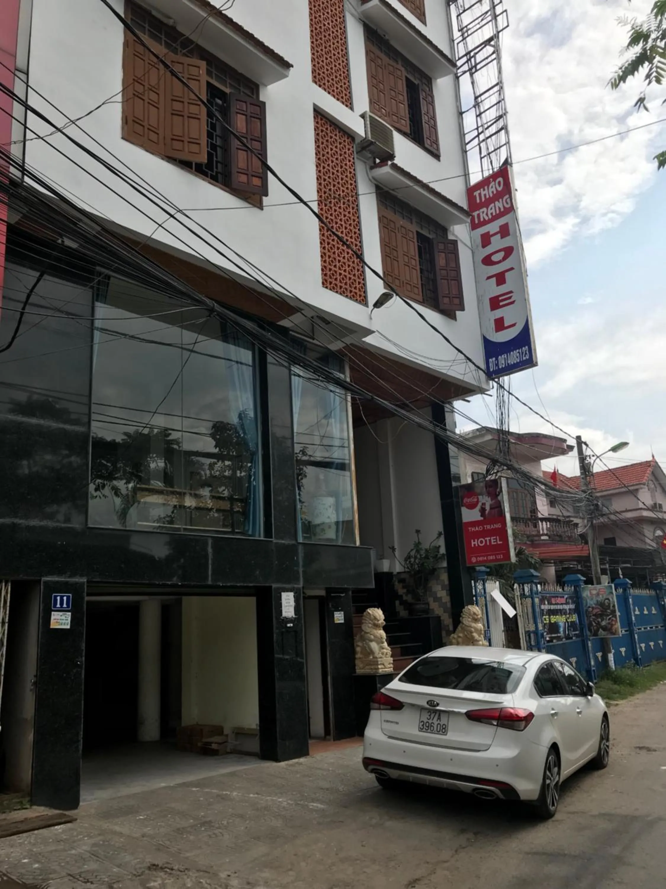 Facade/entrance in Thao Trang Hotel