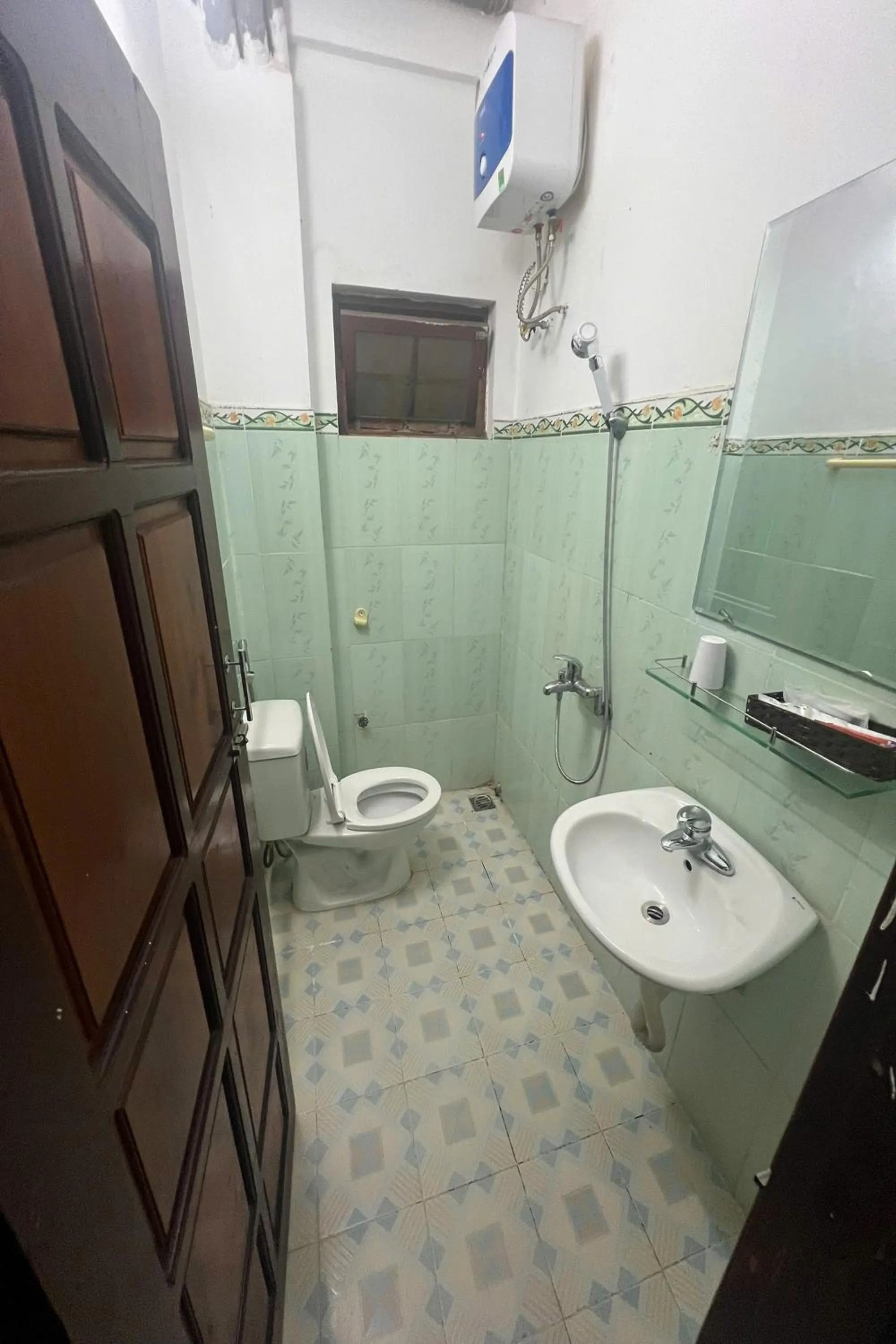 Bathroom in Thao Trang Hotel