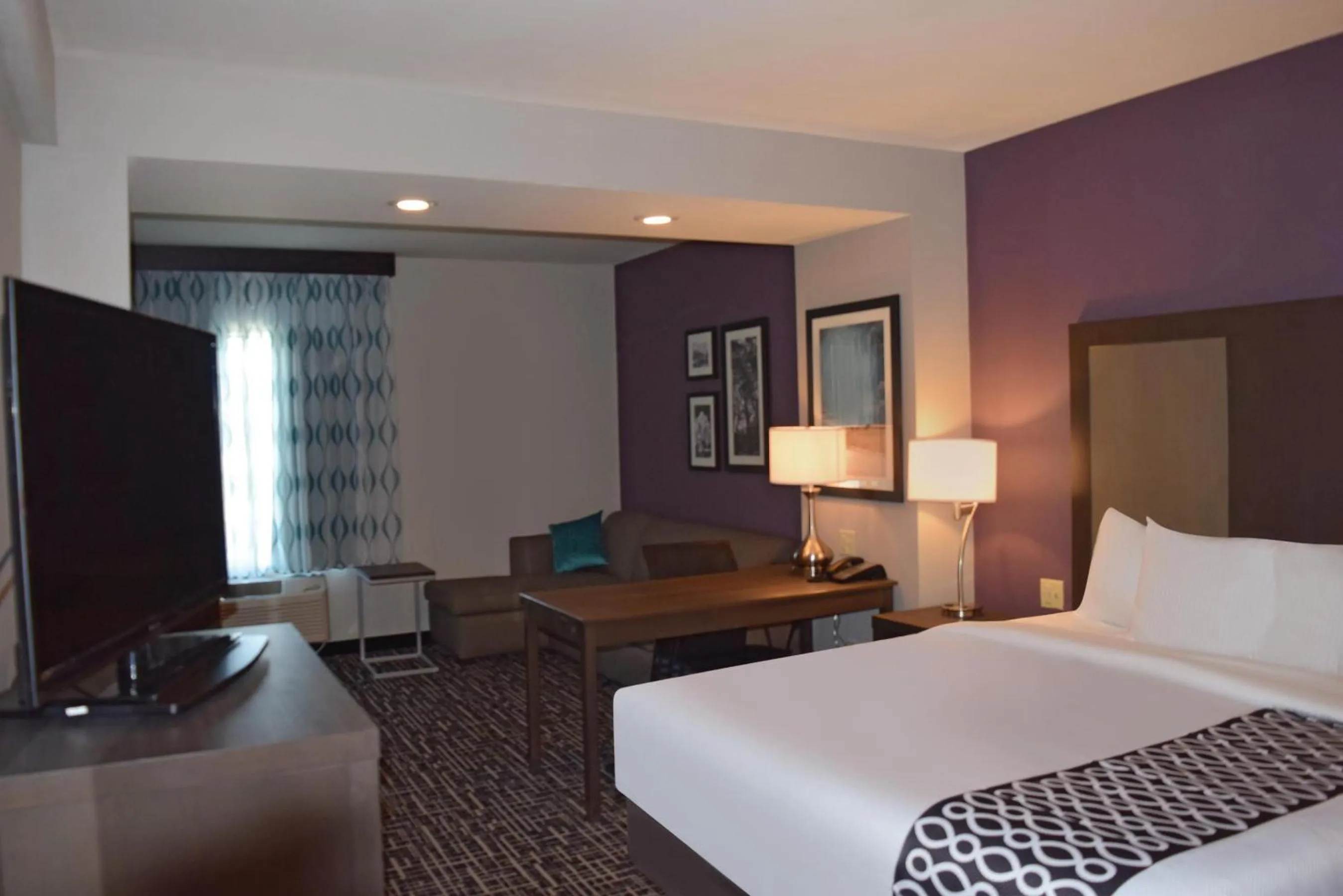 Bed in La Quinta by Wyndham York