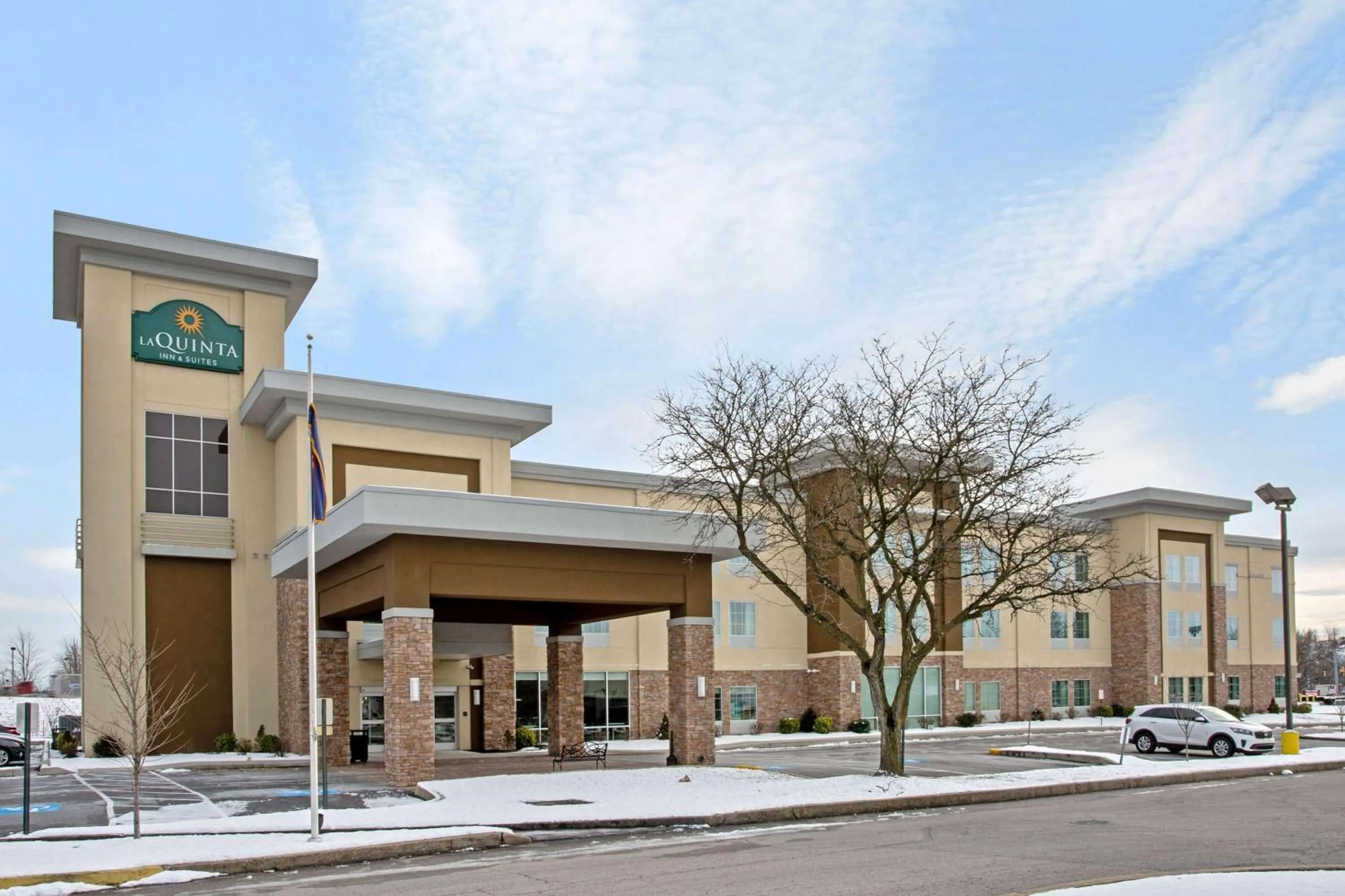 Property building in La Quinta by Wyndham York