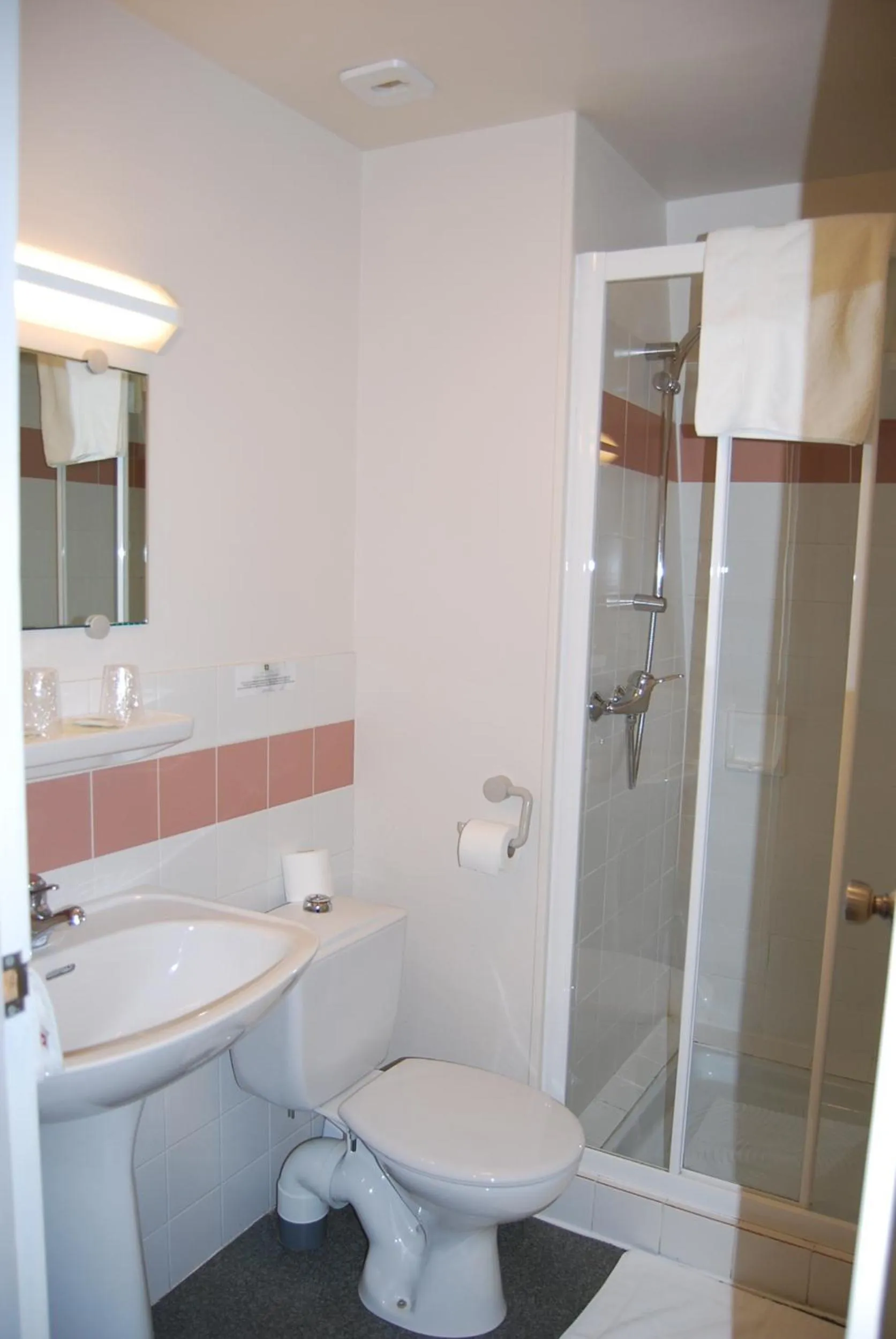 Bathroom in Le Terminus des Pèlerins