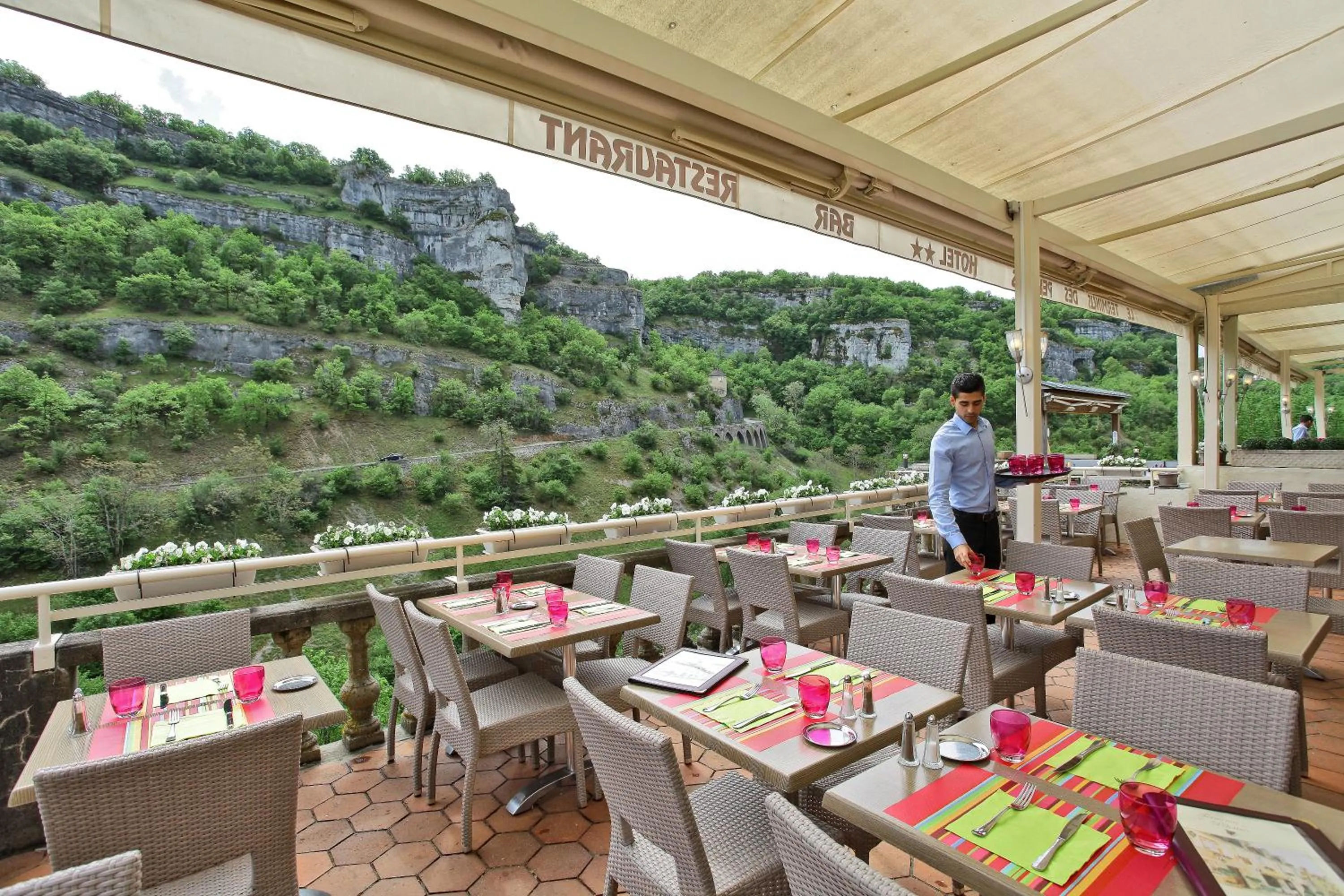 Restaurant/places to eat in Le Terminus des Pèlerins