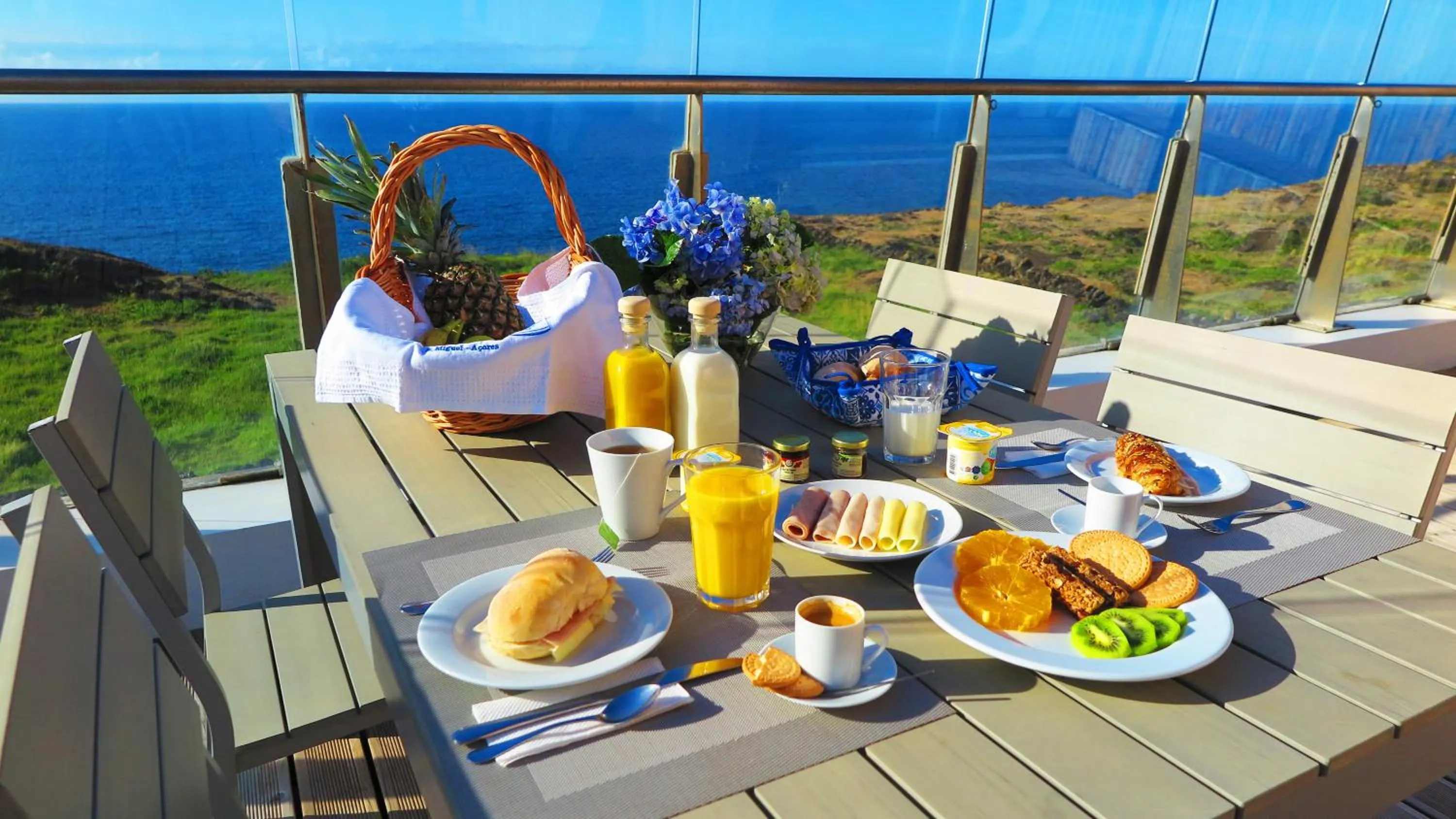 Balcony/Terrace in Sao Vicente Lodge - Atlantic Retreat