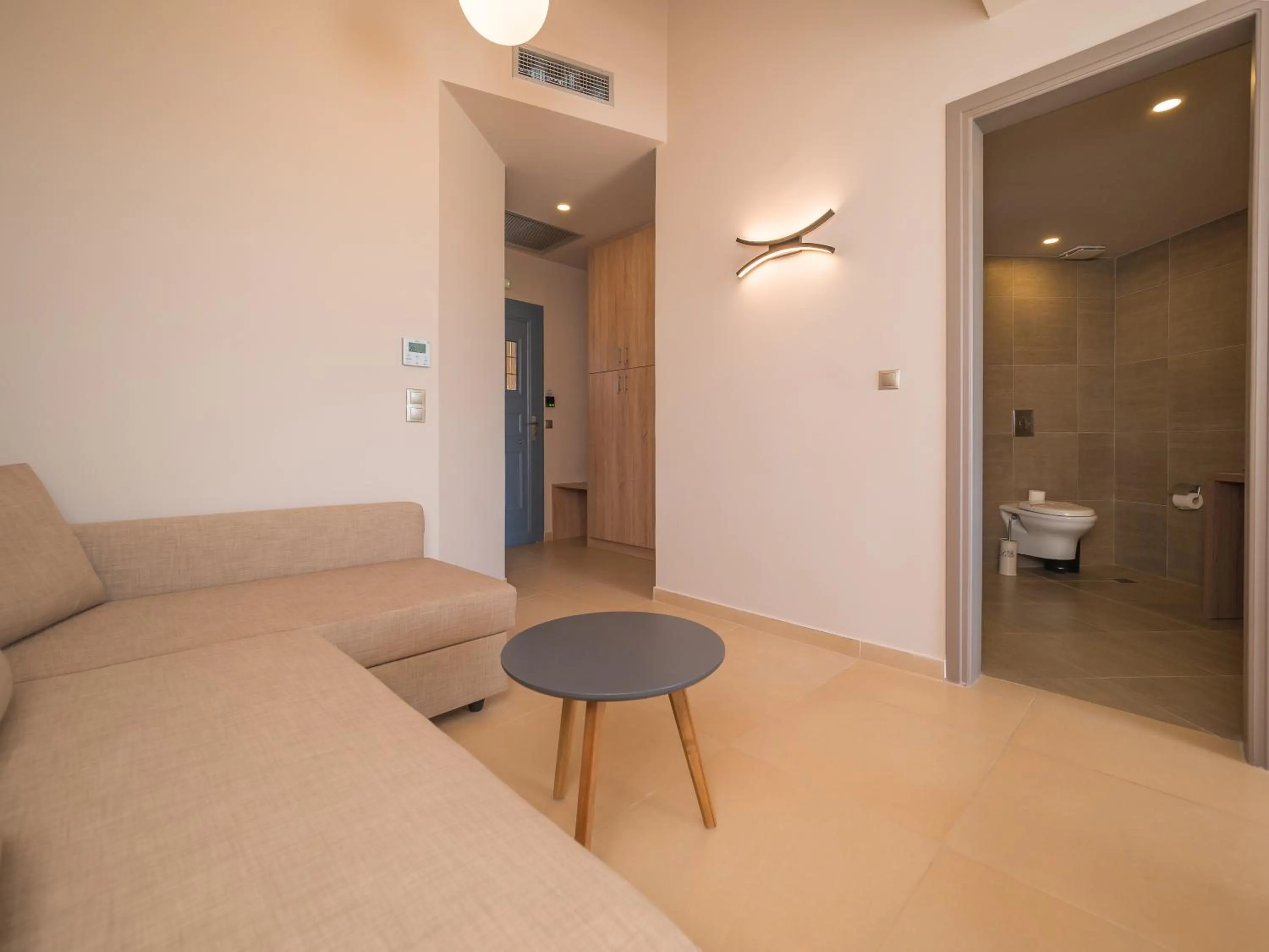 Toilet in Paradise Resort