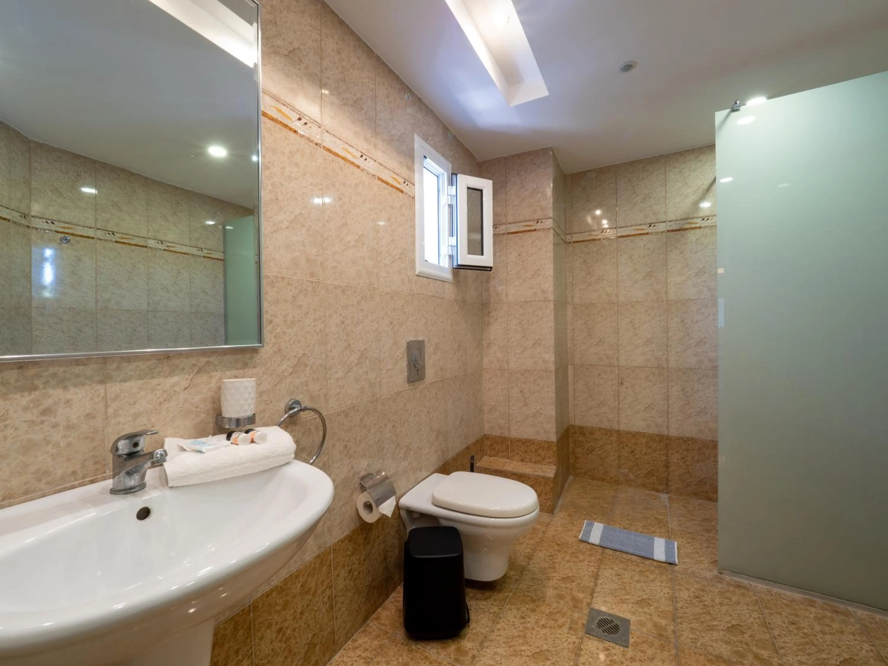 Shower in Paradise Resort