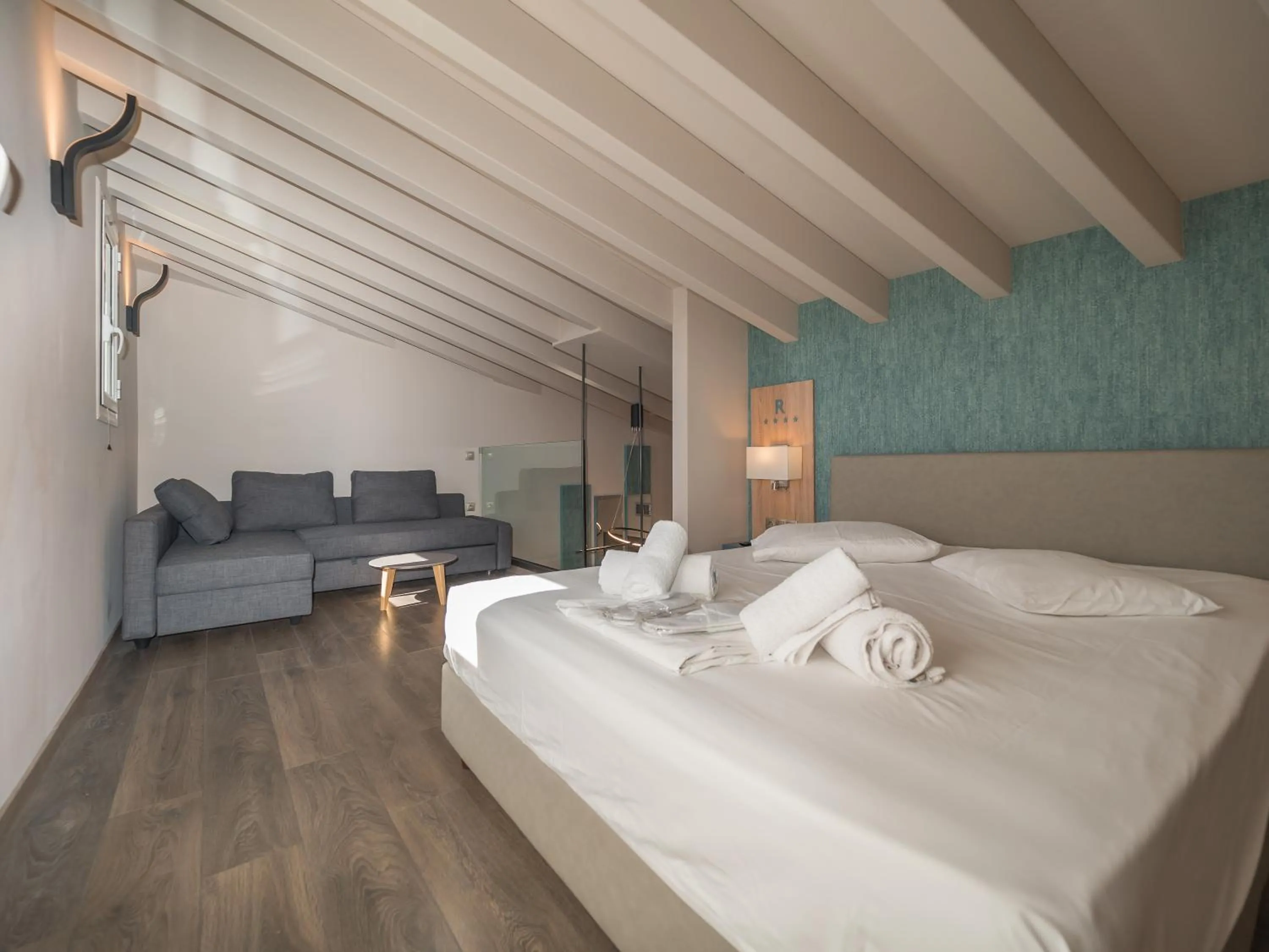 Bed in Paradise Resort