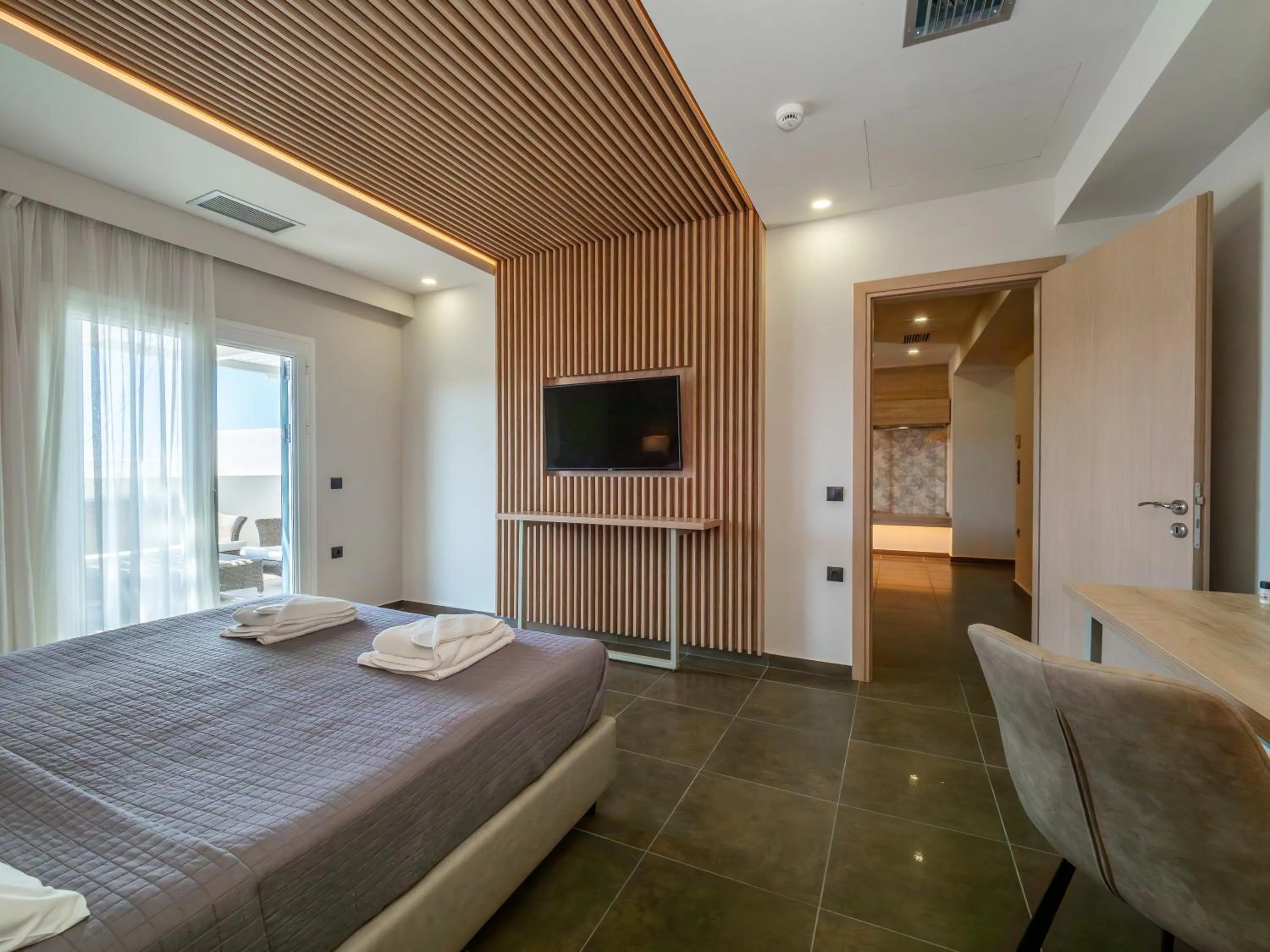 Bed in Paradise Resort