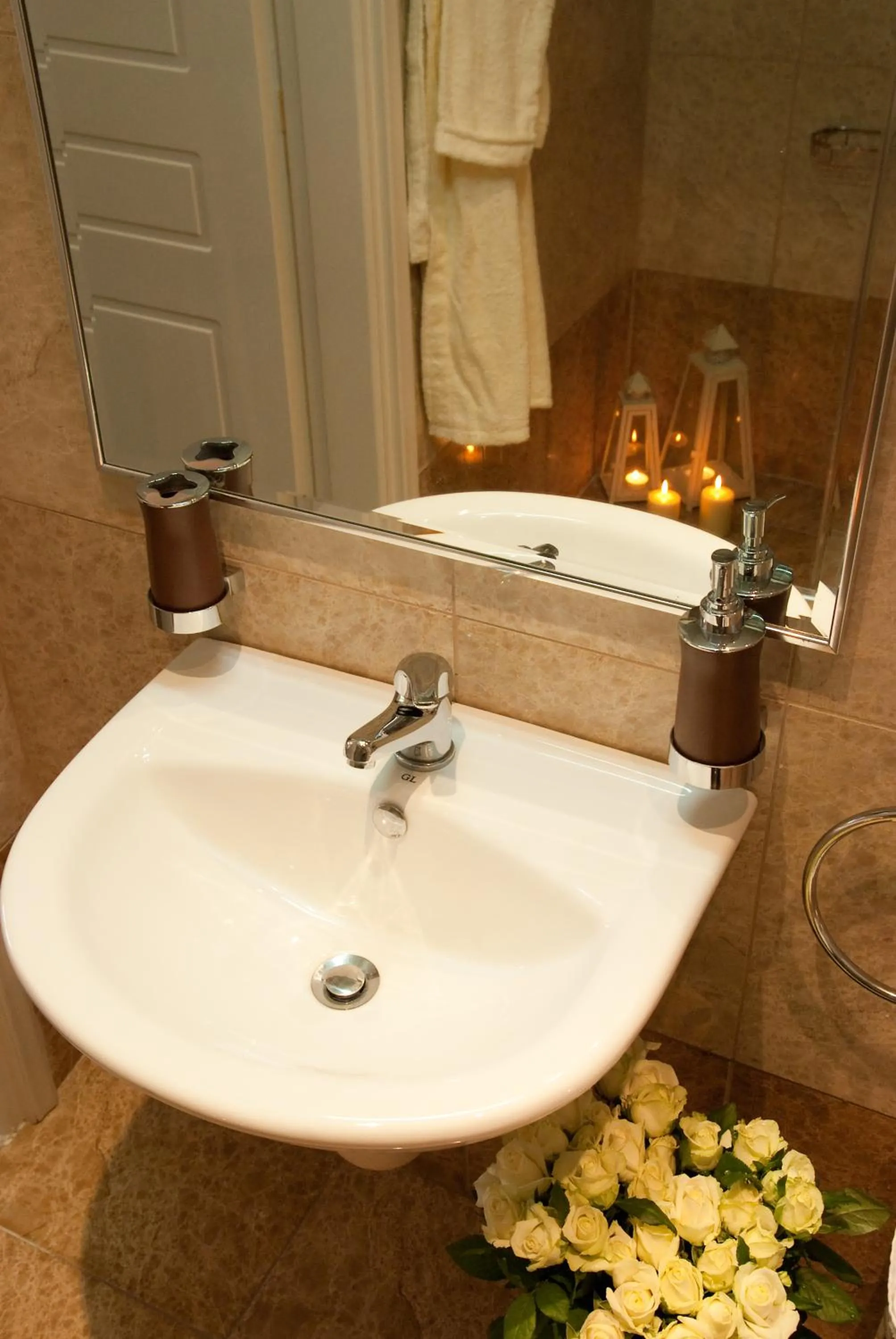 Bathroom in Paradise Resort