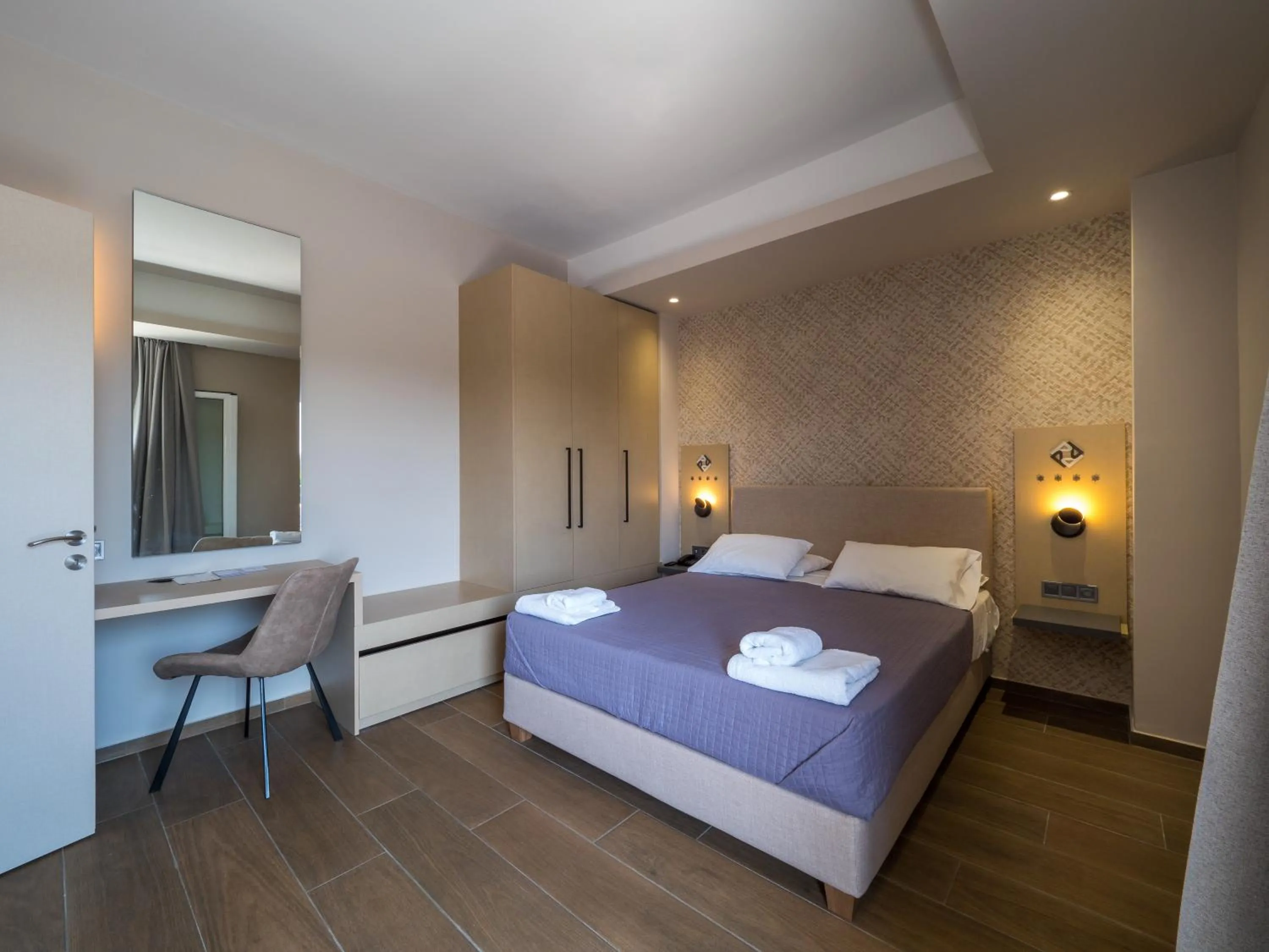 Bed in Paradise Resort