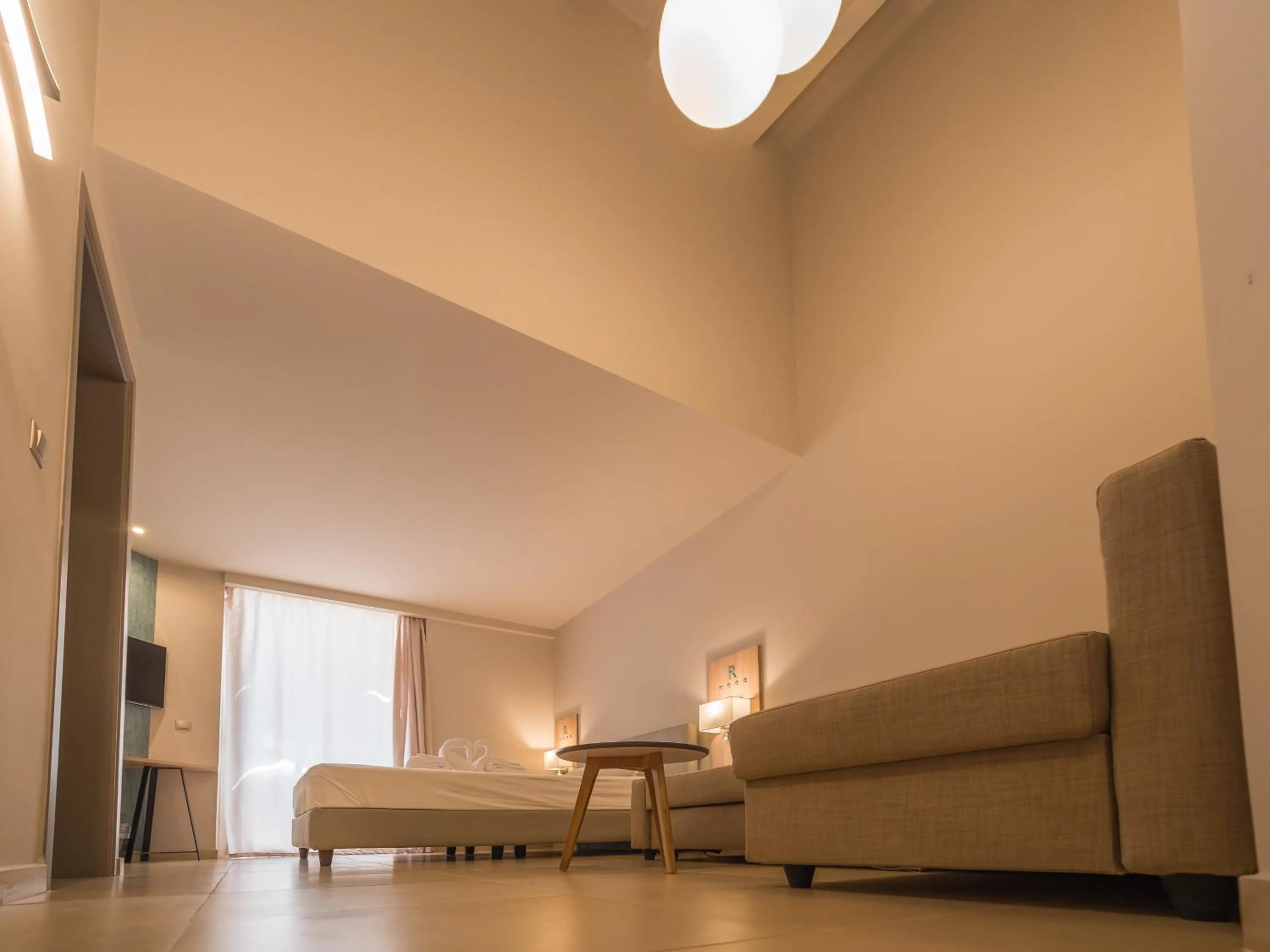 Bed in Paradise Resort