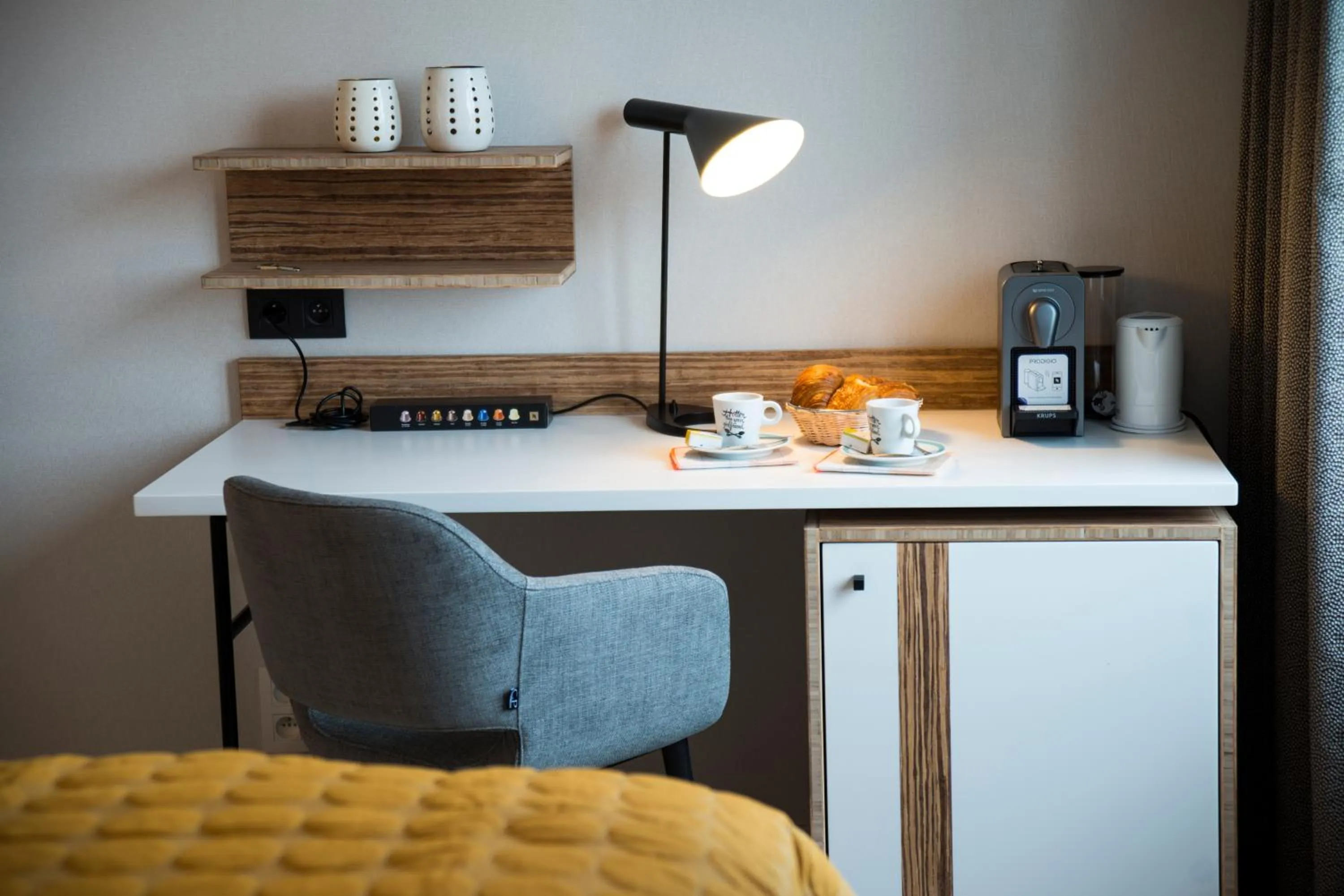 Coffee/tea facilities in ABC Hotel