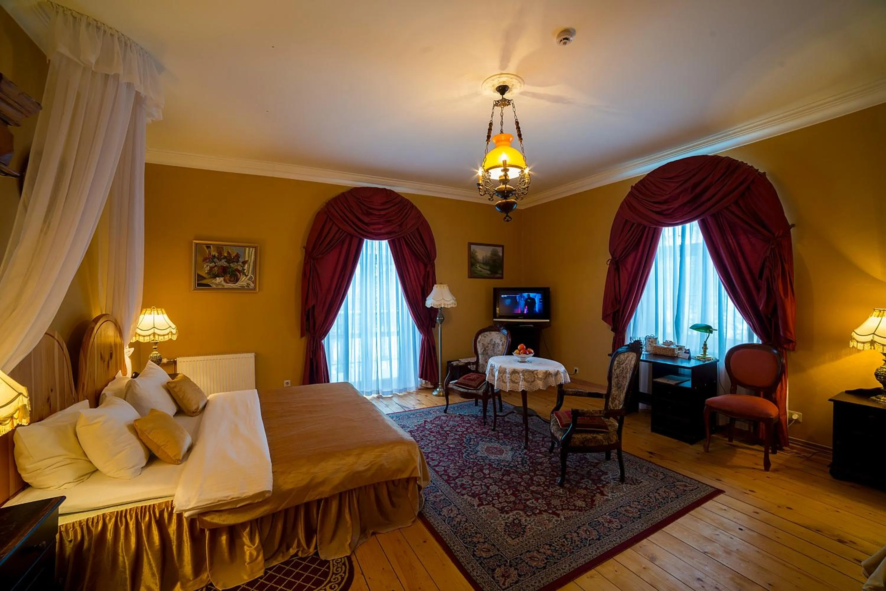 Photo of the whole room, Bed in Marcienas Muiza & SPA