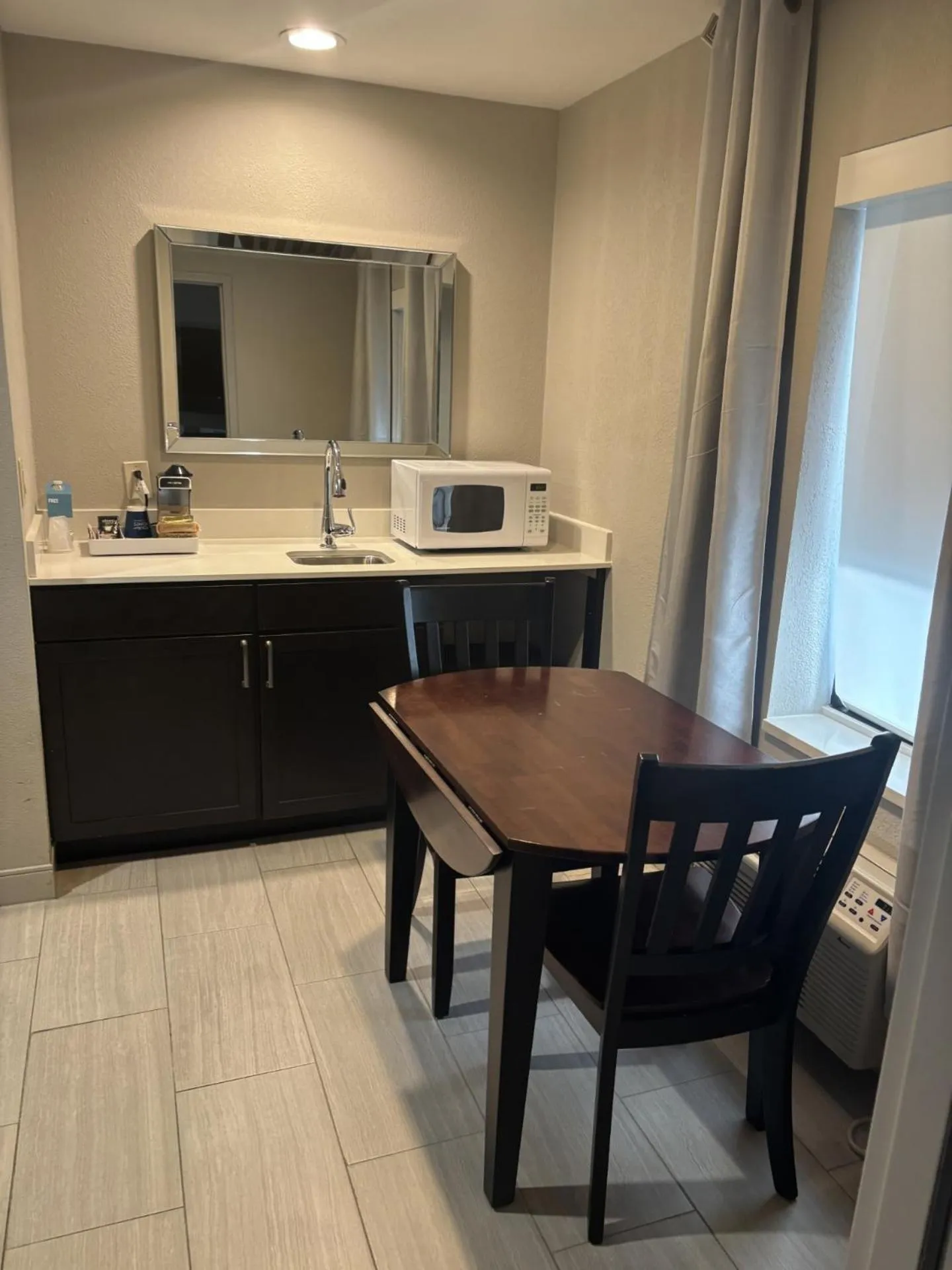 Property building in Four Points by Sheraton Charlotte - Lake Norman