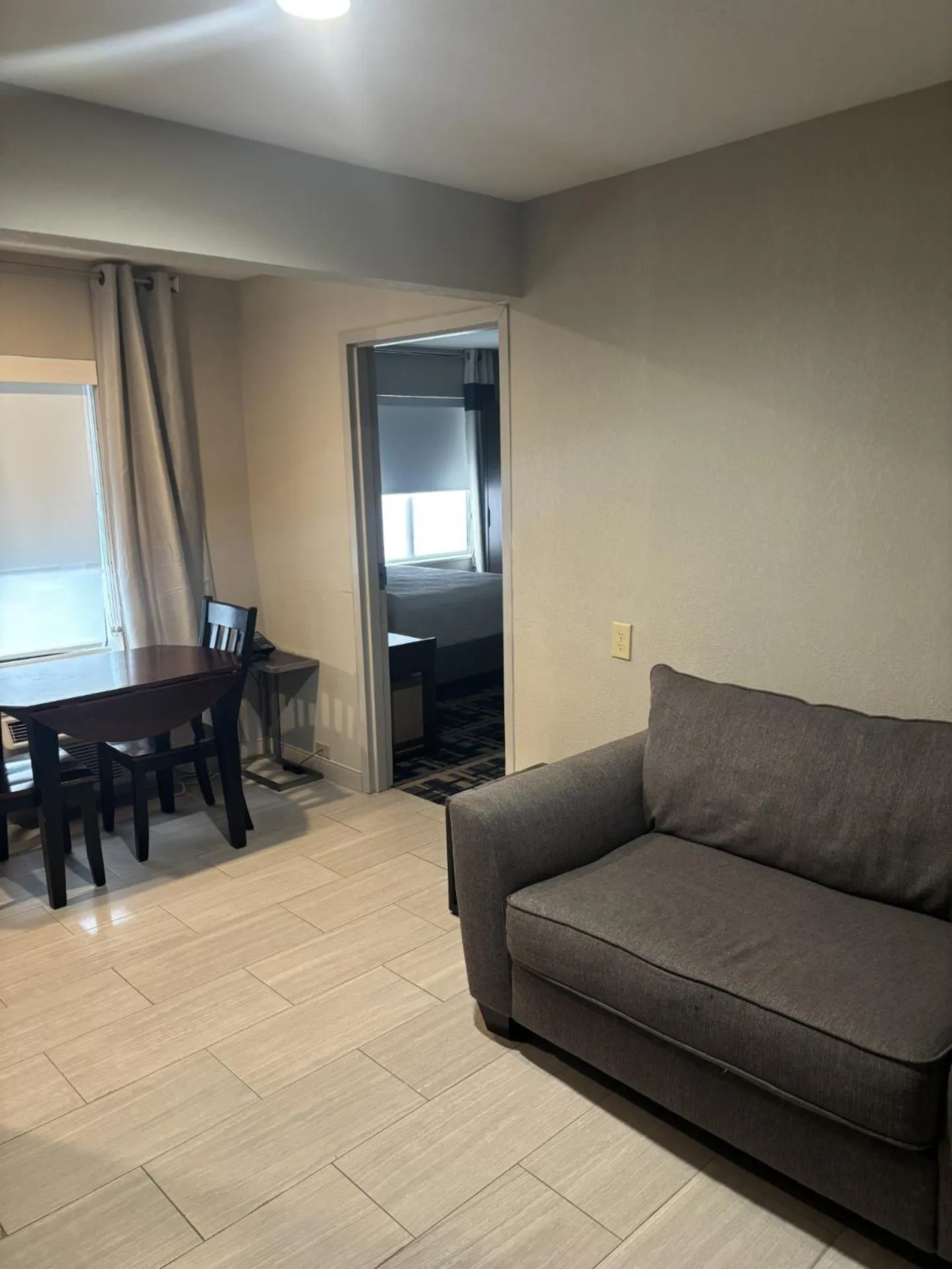 Property building in Four Points by Sheraton Charlotte - Lake Norman