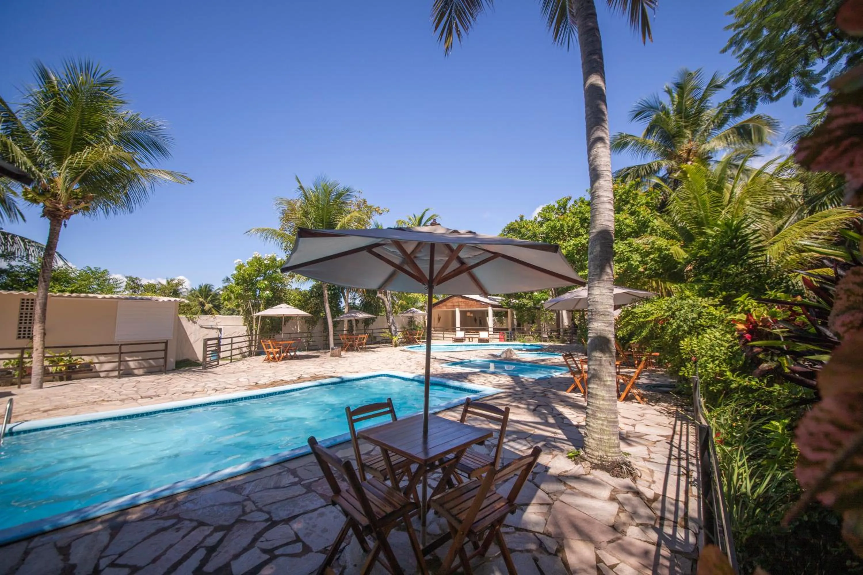 Swimming pool in Pousada Ponta de Mangue