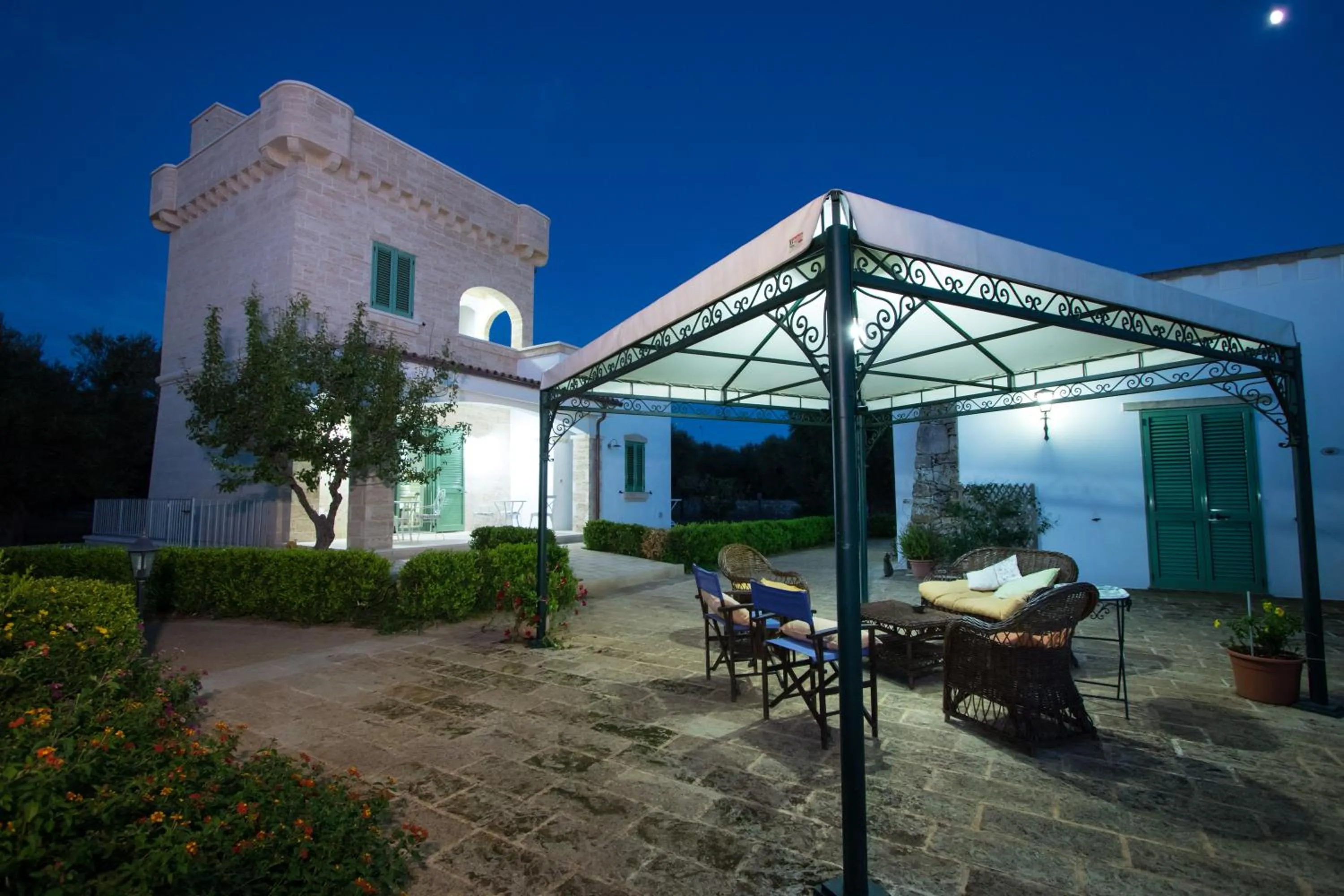 Property building in Casale de li Canti