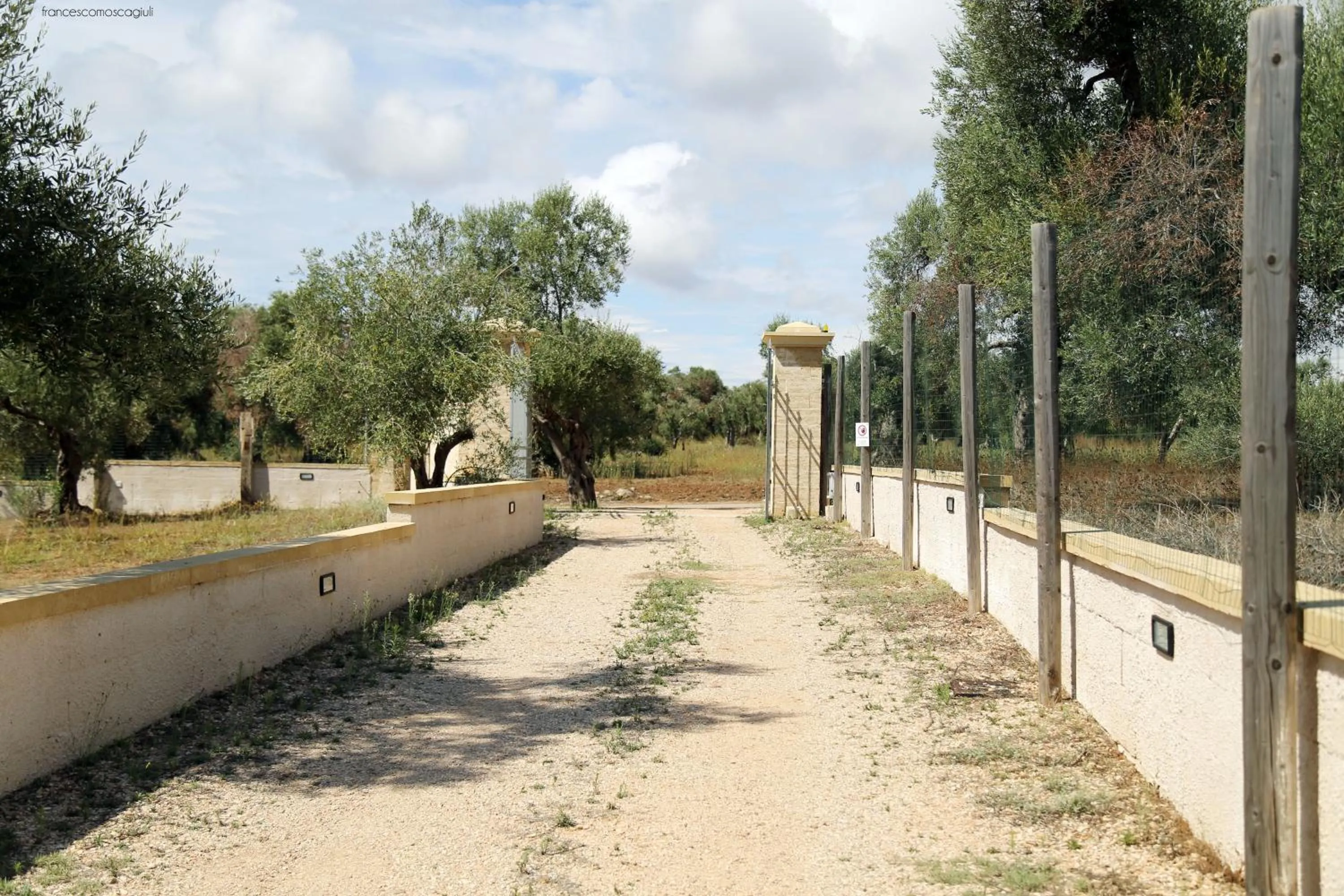 Facade/entrance in Casale de li Canti