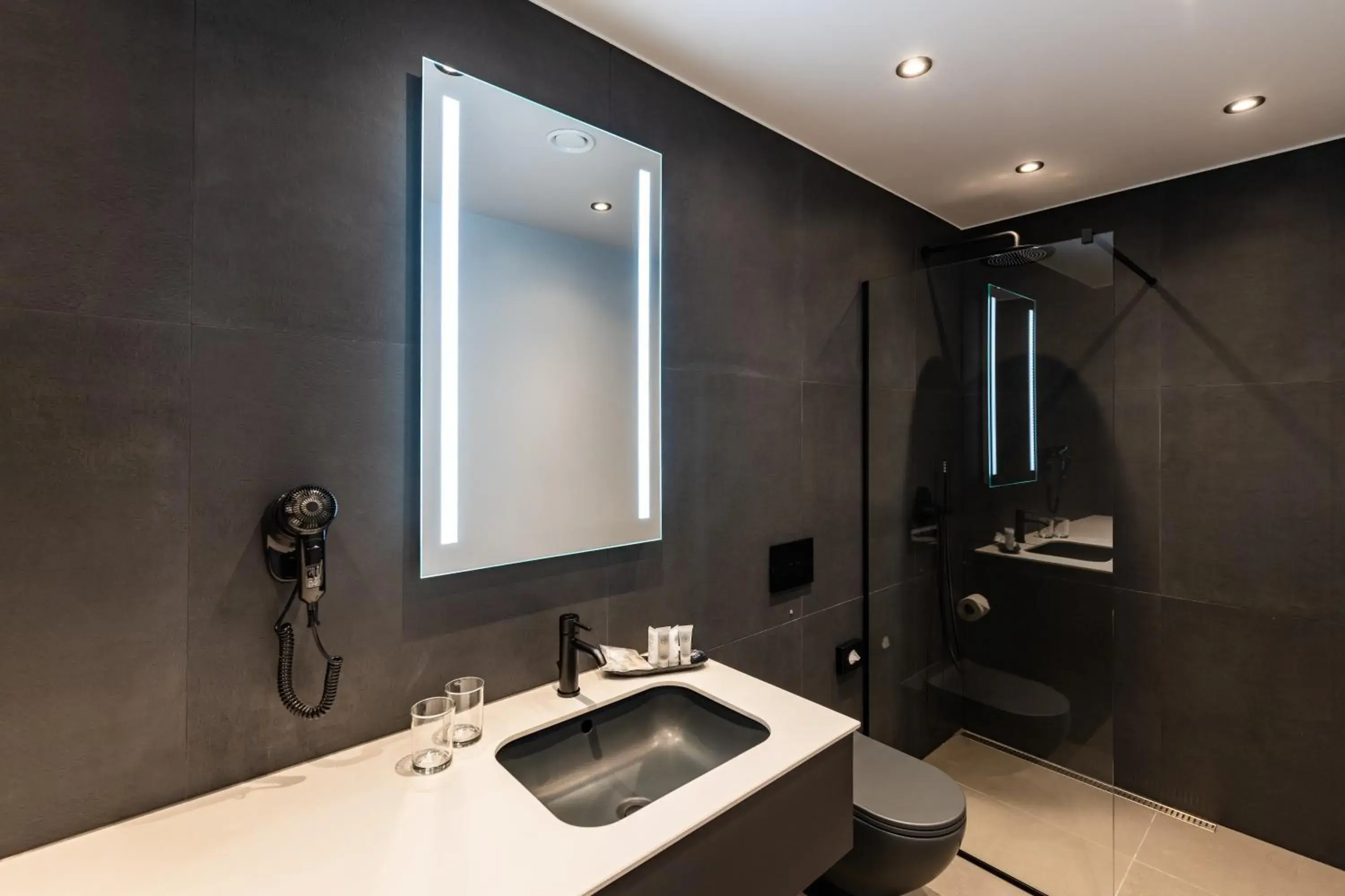 Standard King Room in Maestro Design Hotel Standard King Room in Maestro Design Hotel