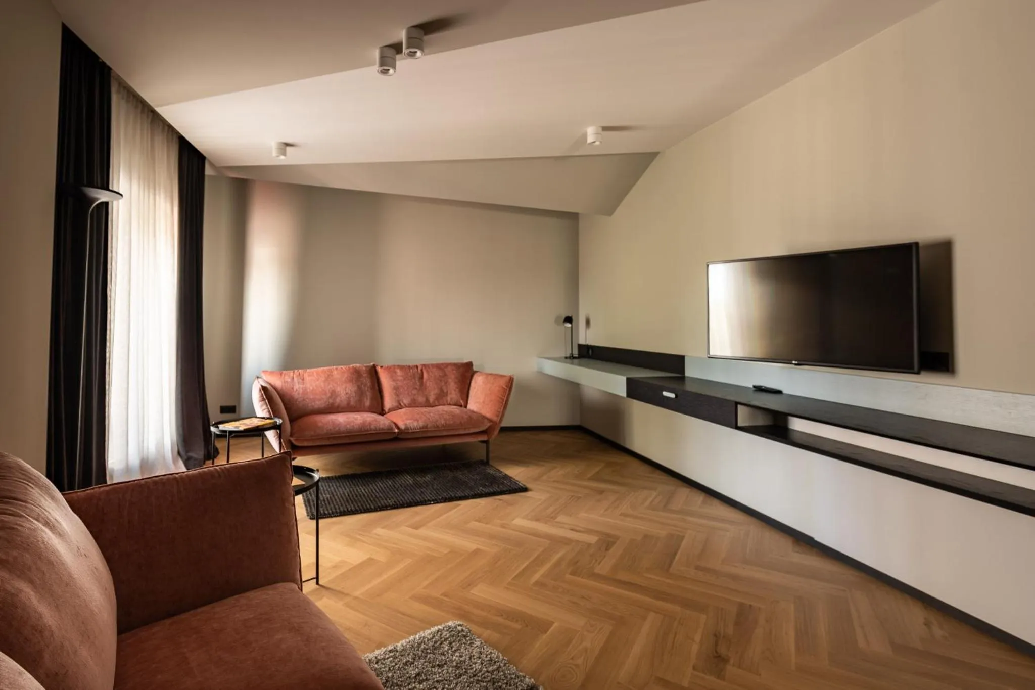 Maestro Design Hotel