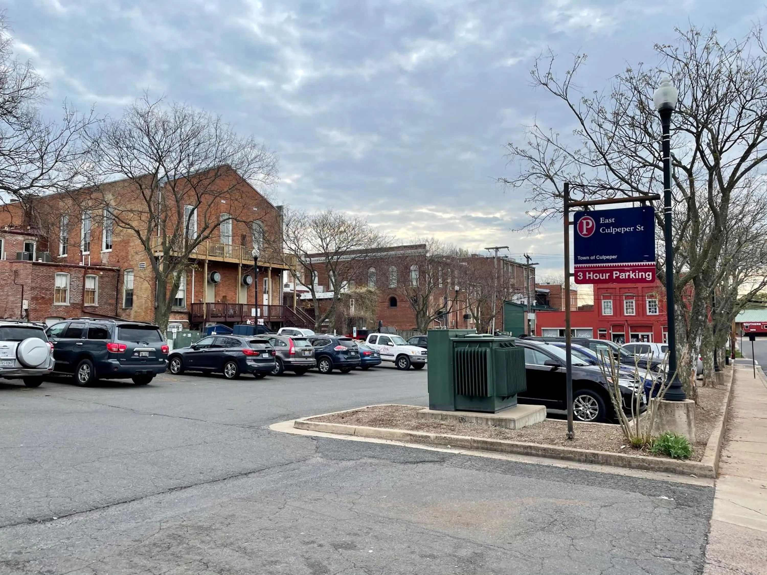 Property building in Culpeper Center Suites