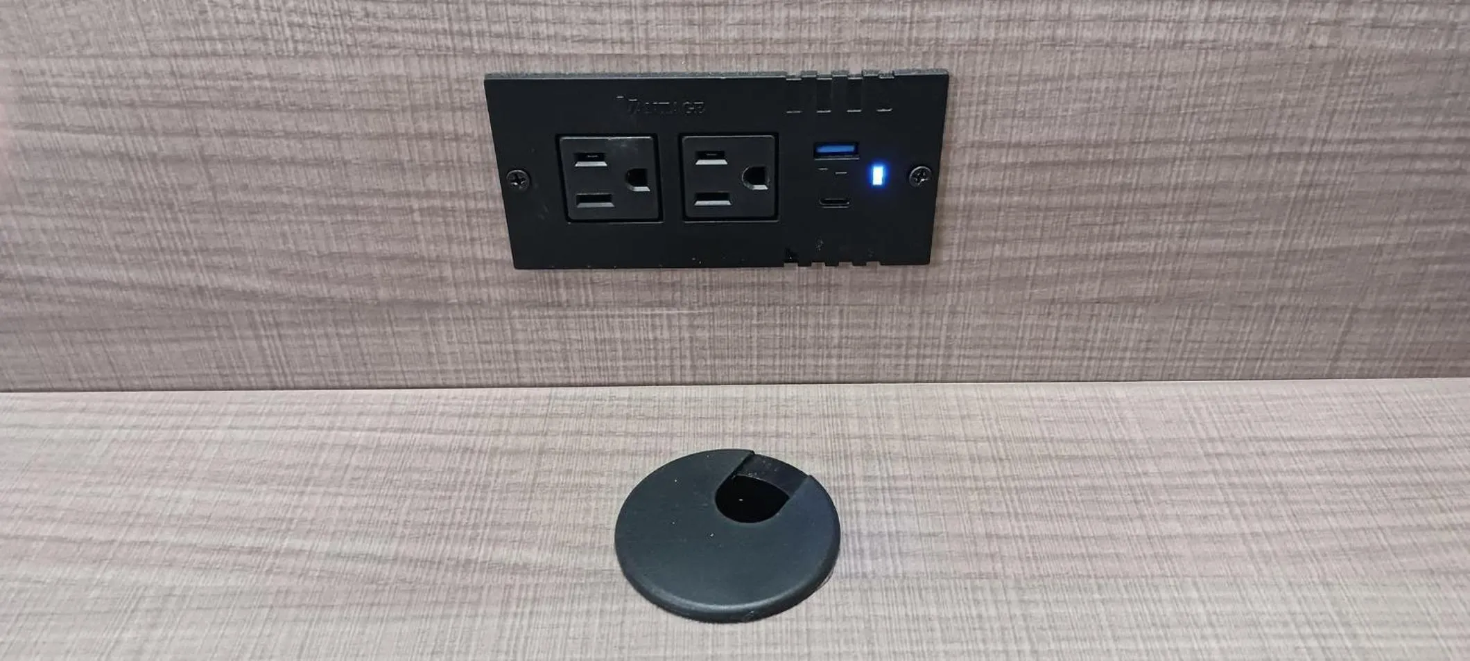 Photo of the whole room in Red Roof Inn Stafford, TX