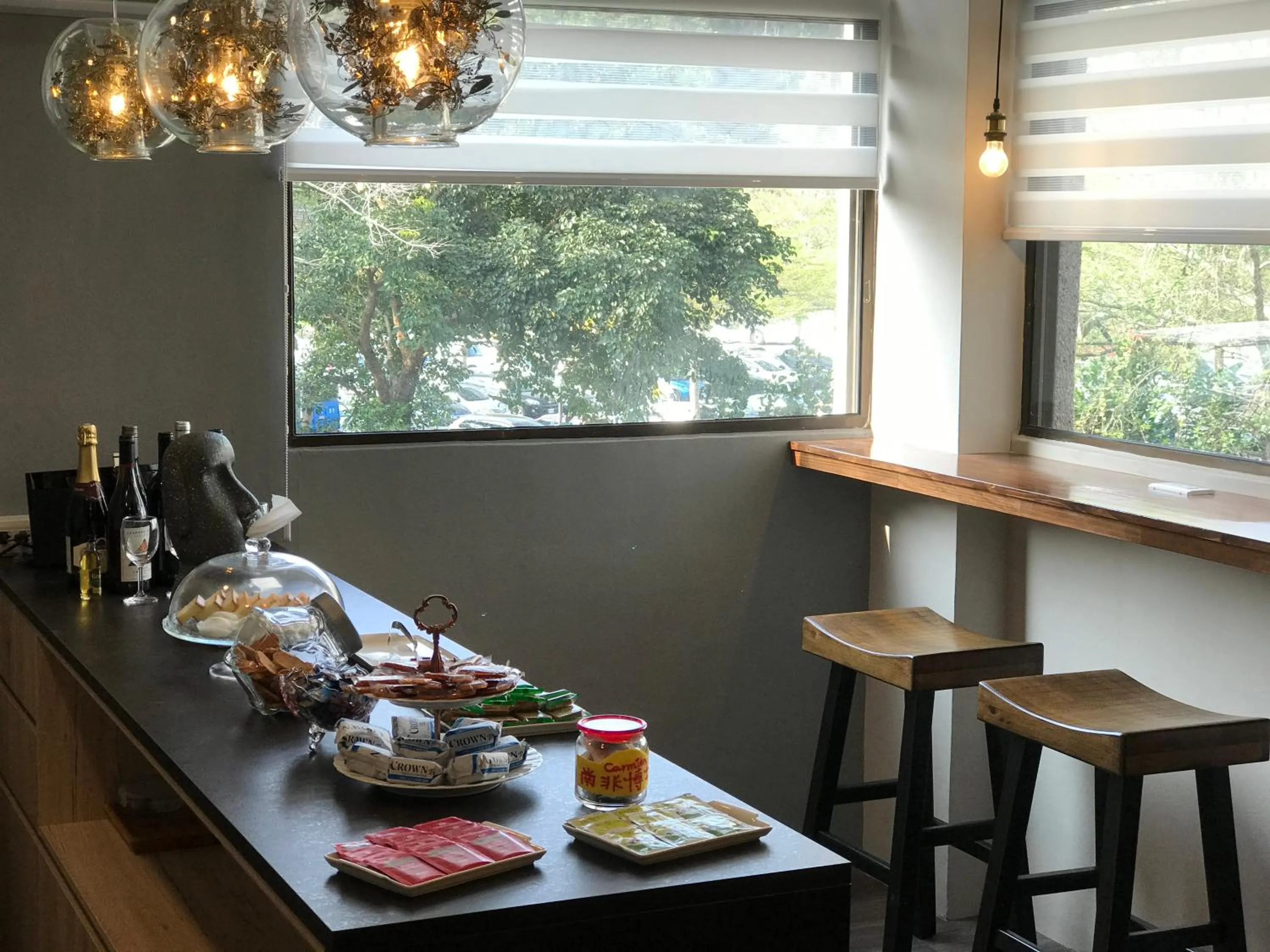 Coffee/tea facilities in Sun Moon Lake Loft Inn