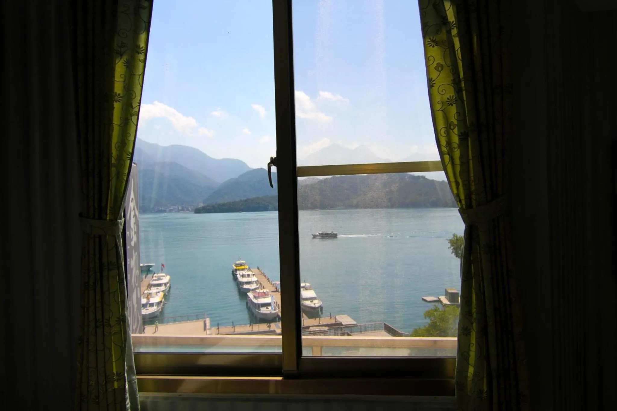 Sun Moon Lake Loft Inn