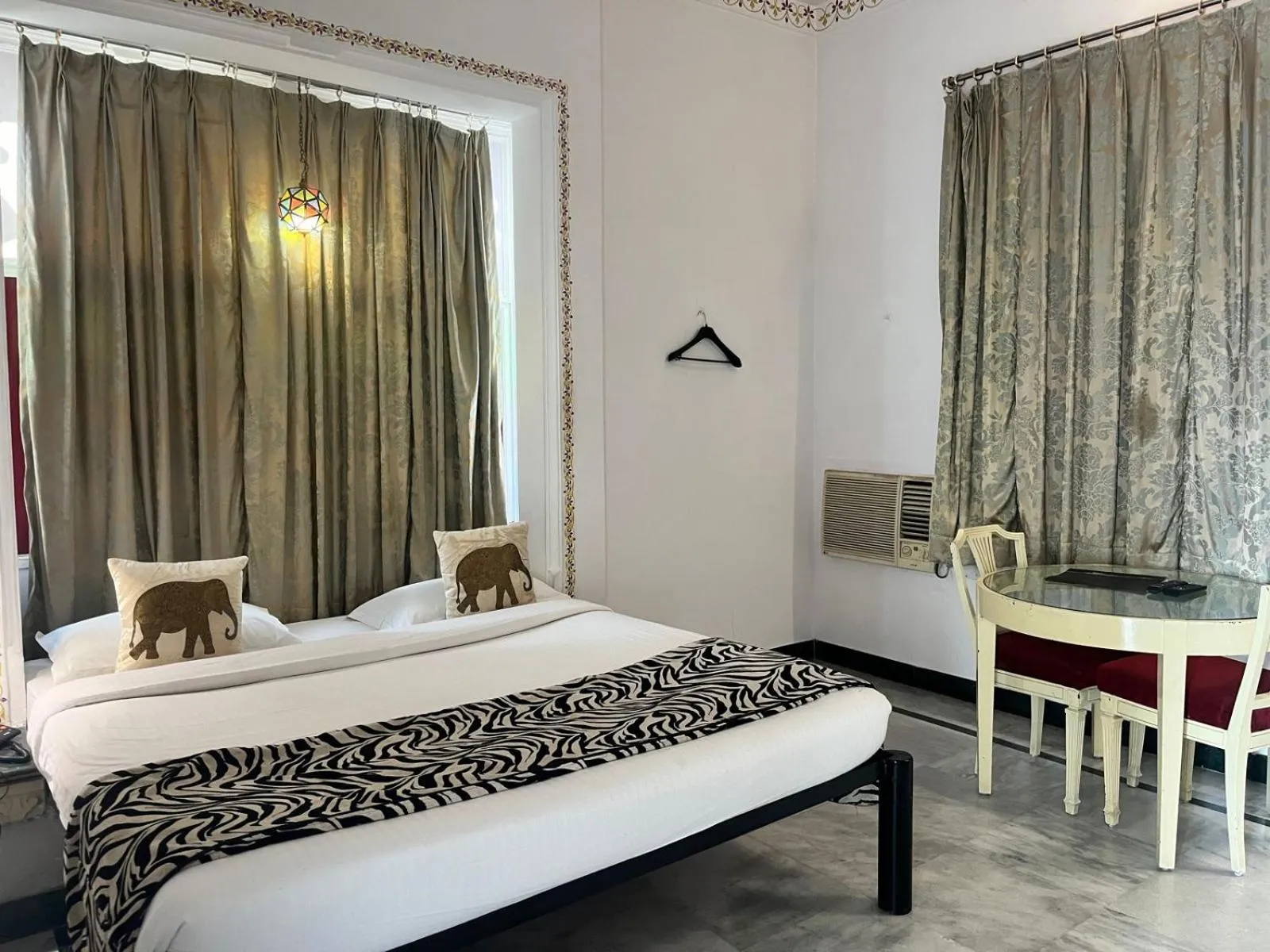 Bed in Hotel The Tiger