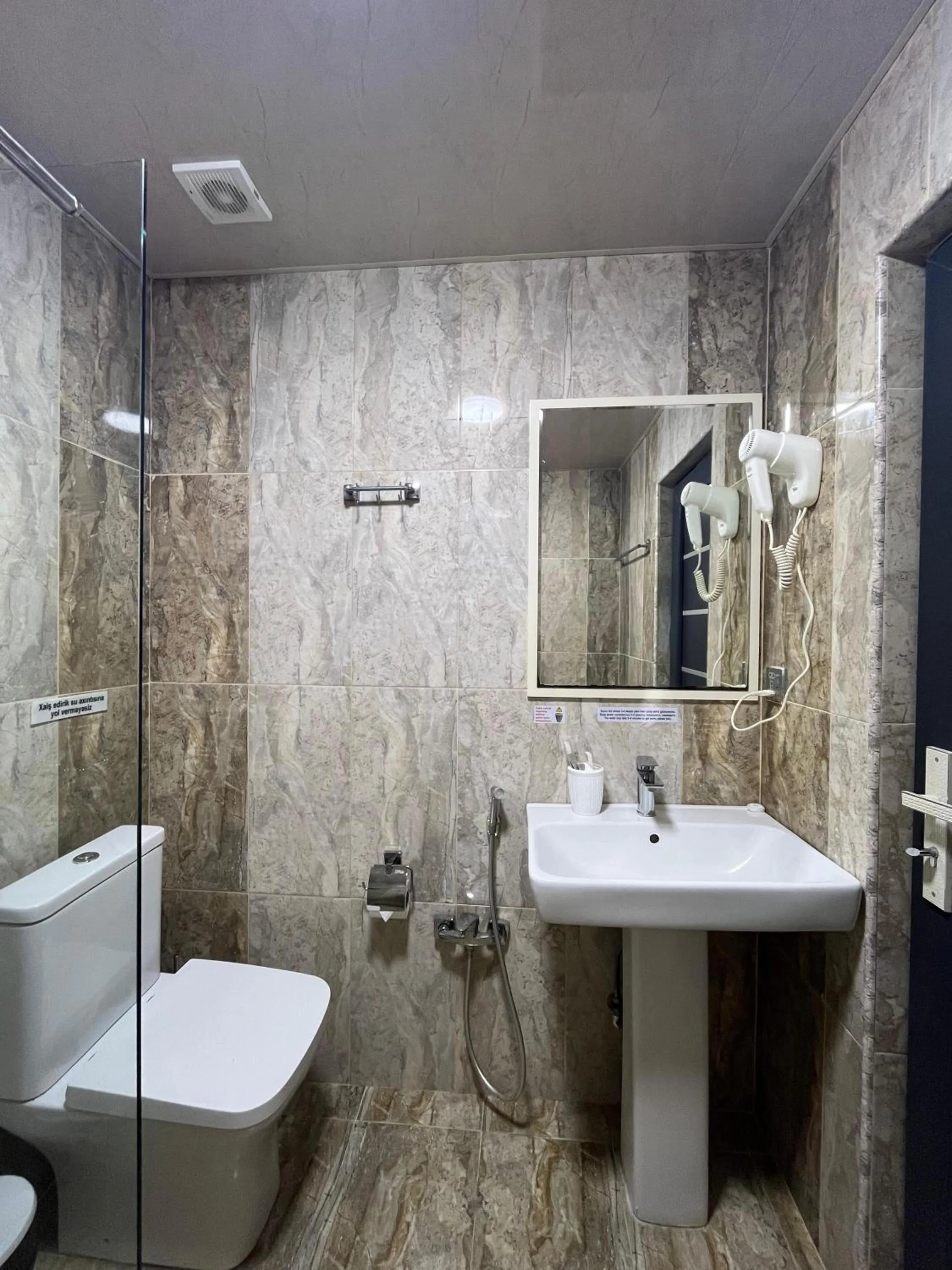 Toilet in Starway Hotel