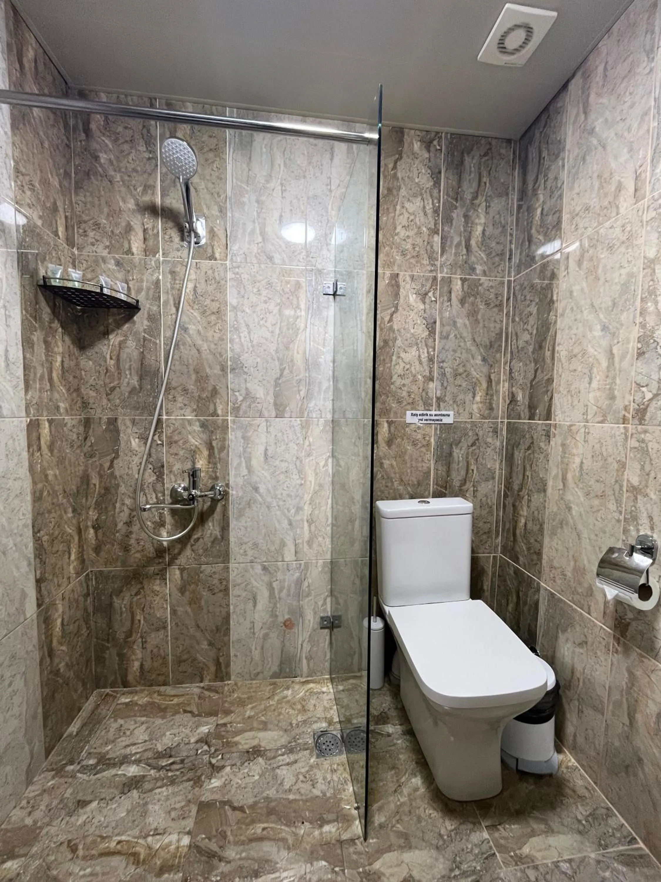 Shower in Starway Hotel