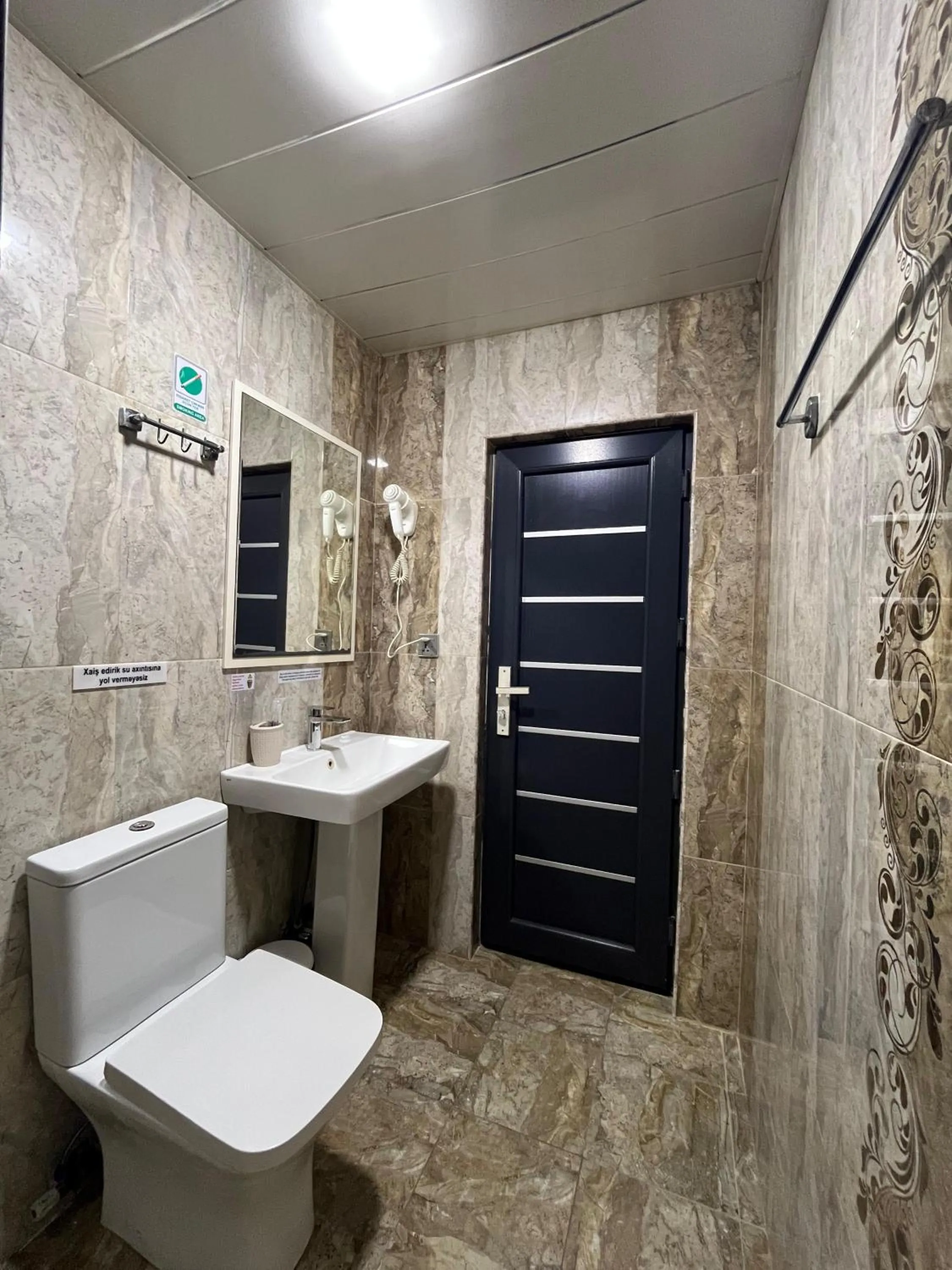 Toilet in Starway Hotel