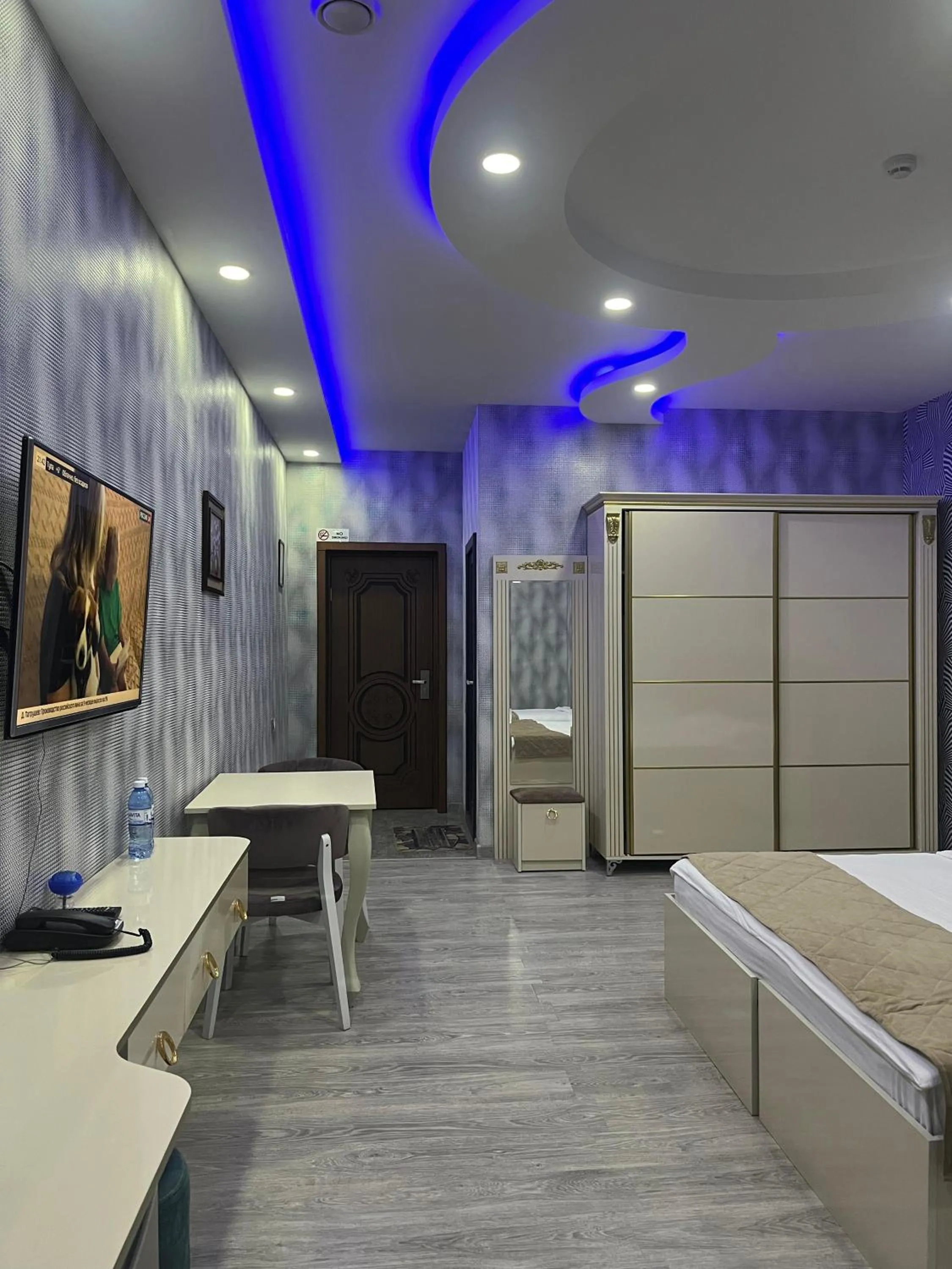 Bed in Starway Hotel