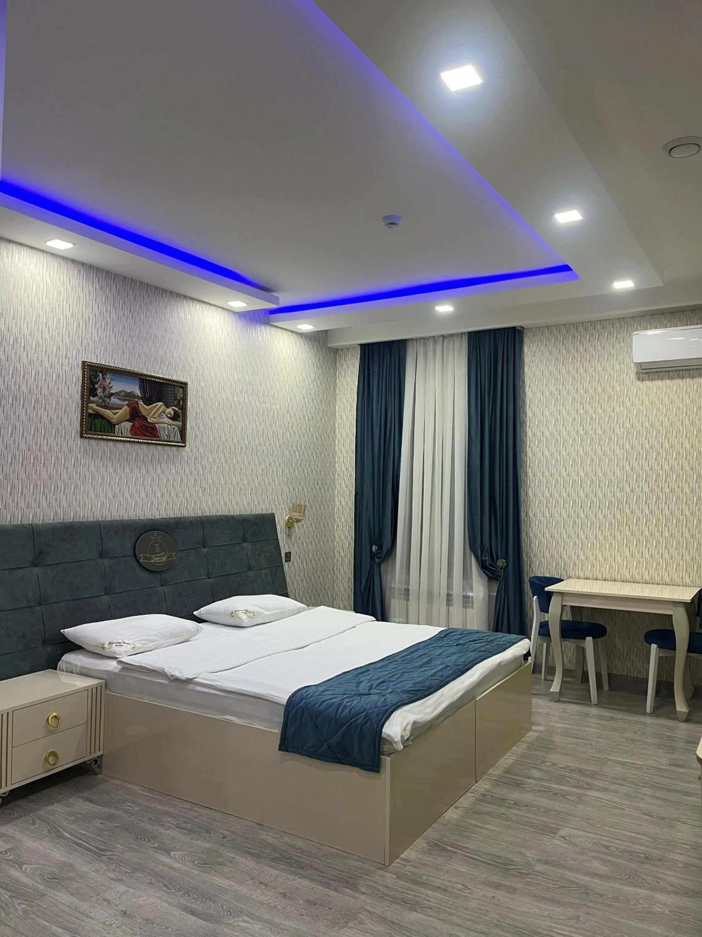 Bed in Starway Hotel