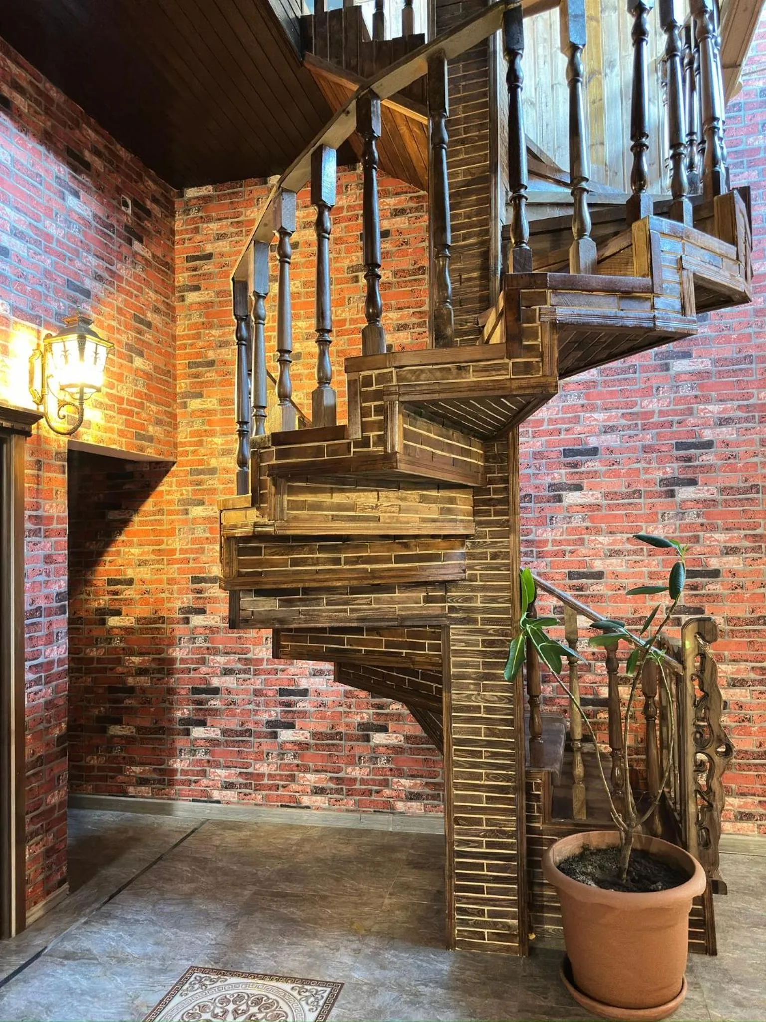 Restaurant/places to eat in Starway Hotel