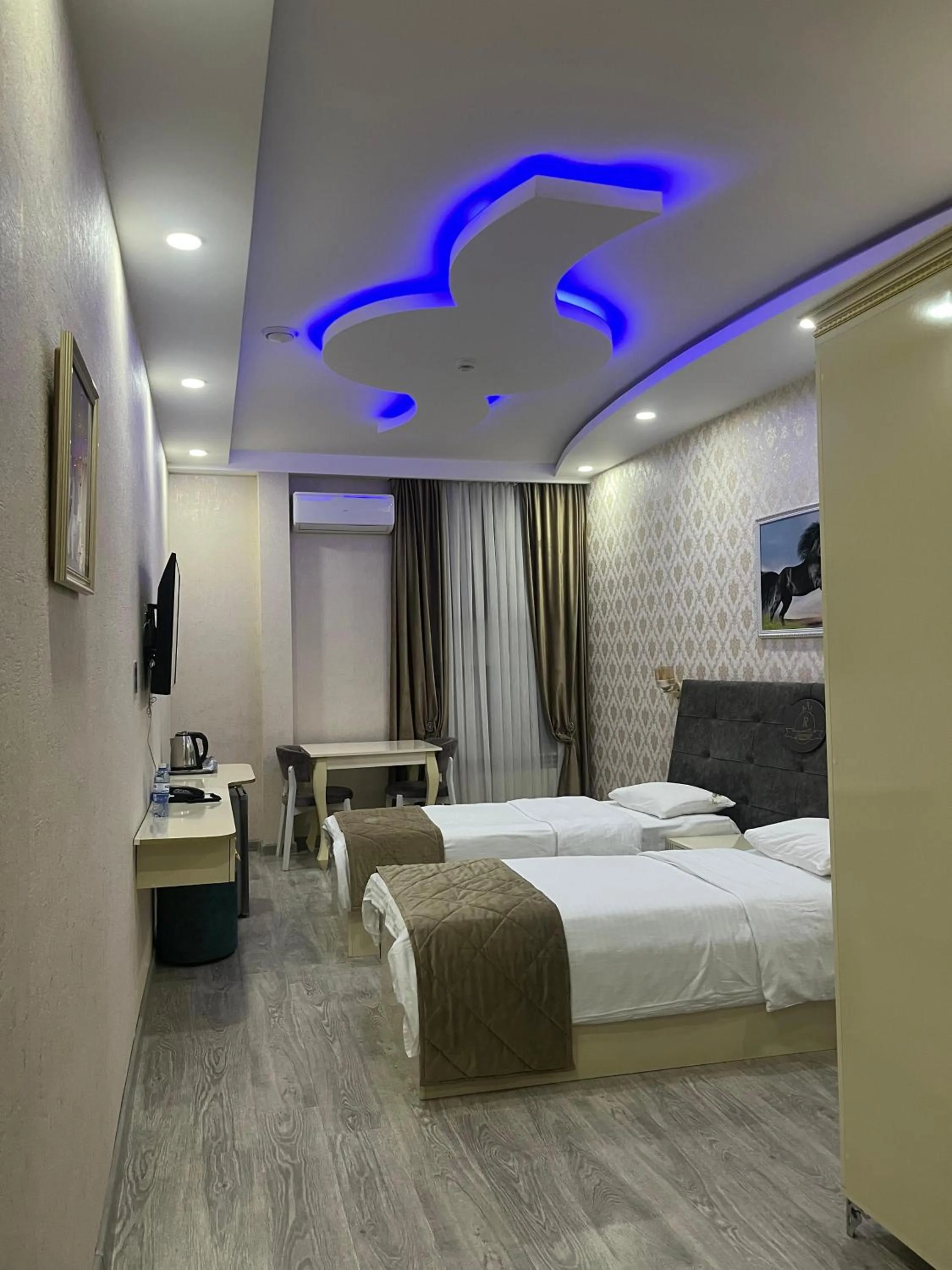 Bed in Starway Hotel