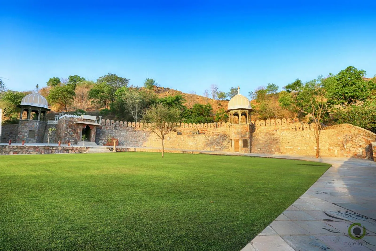 Garden in Fateh Niwas by Fateh Collection