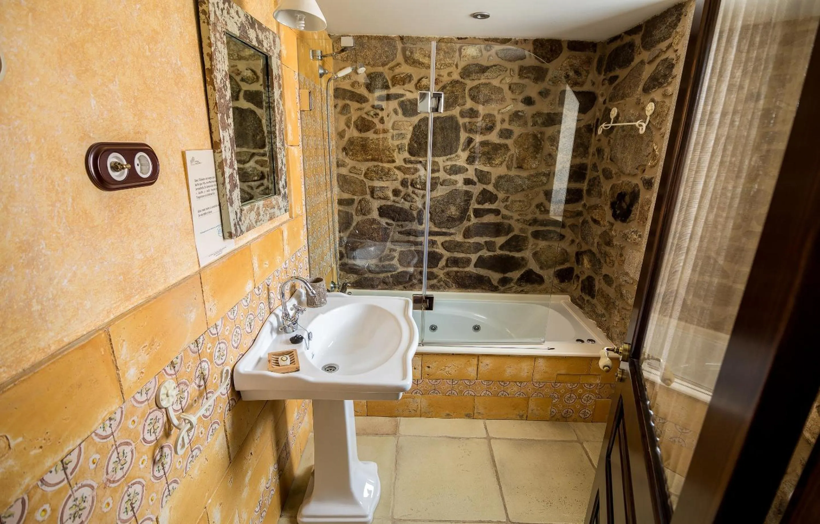 Hotel Rustico Lugar Do Cotariño